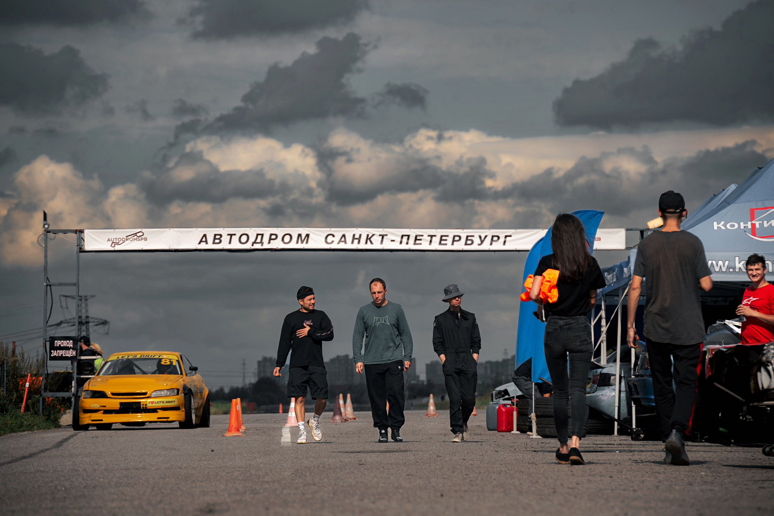 Фотосъемка дрифта в Санкт-Петербурге | Энергичные кадры для спортивных медиа