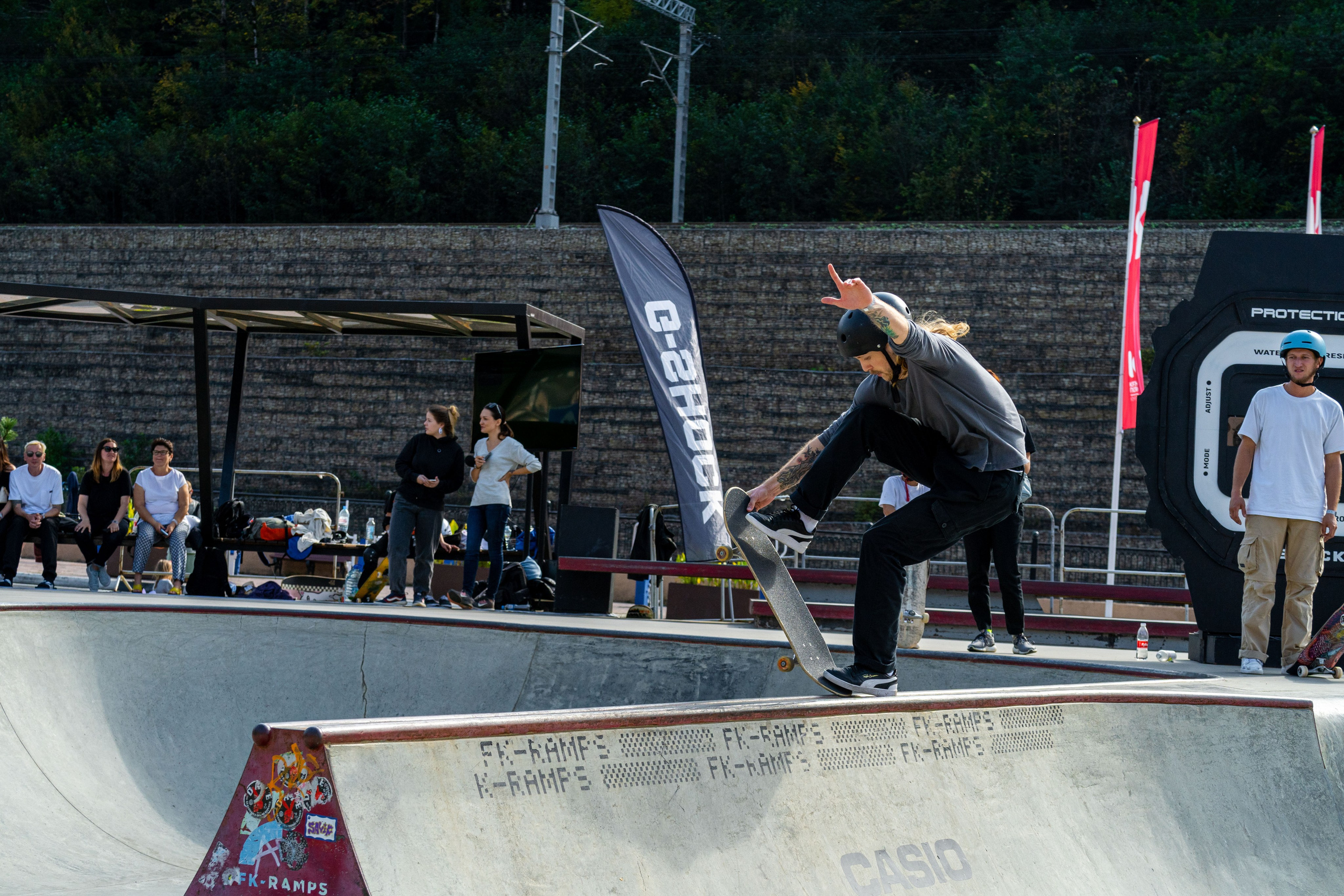 Чемпионат России по скейтбордингу на курорте Красная Поляна 2022. Репортажный фотограф в Красной Поляне и Сочи Павлюченко Екатерина