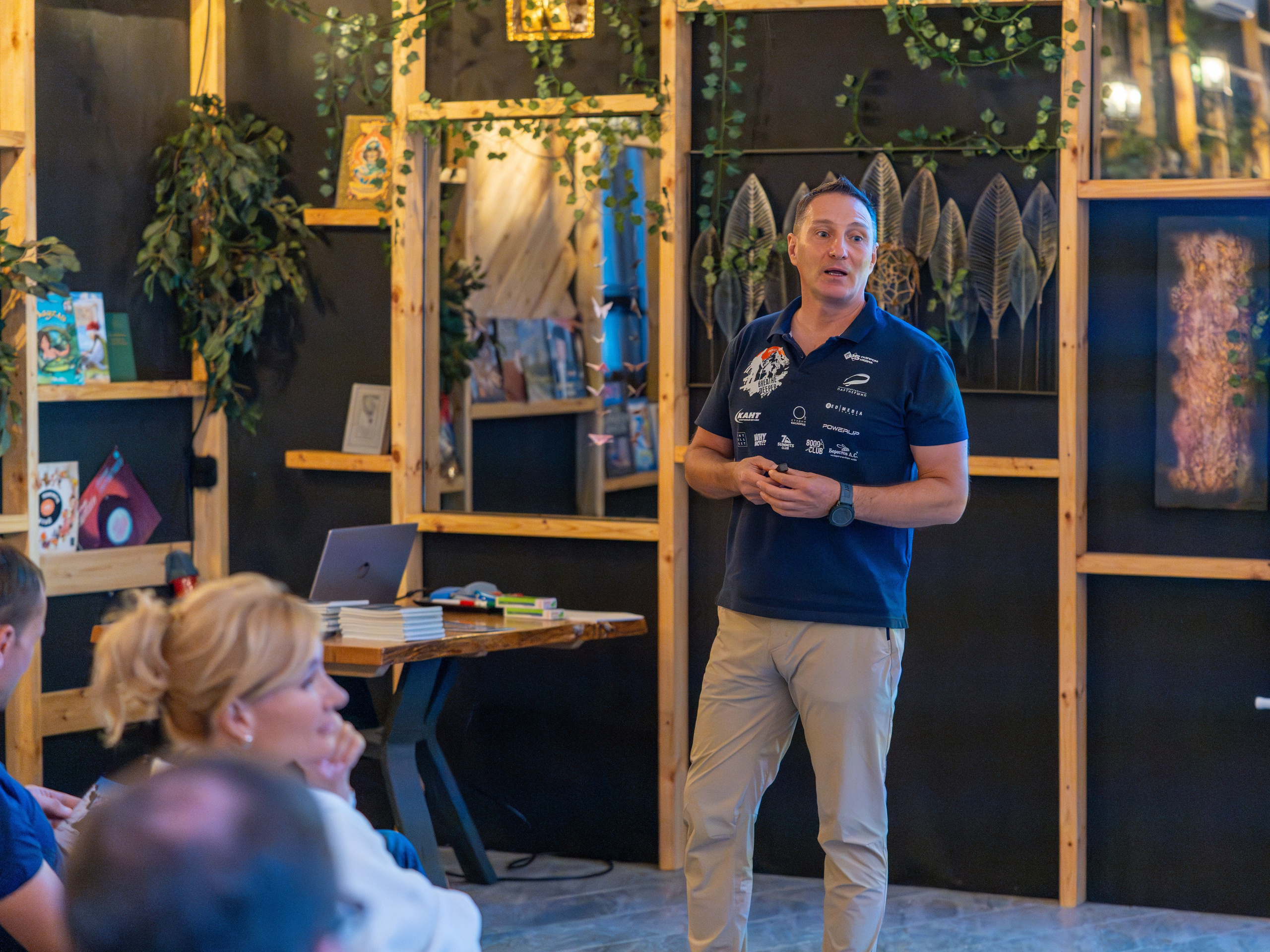 MICE меоприятие на курорте Красная Поляна для компании «Неометрия''. Репортажный фотограф в Красной Поляне и Сочи Павлюченко Екатерина