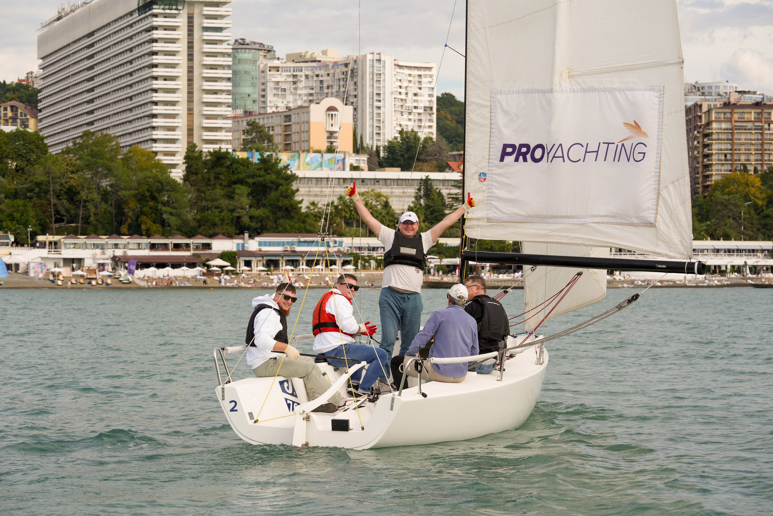 Яхтенная регата для компании Агрегатка. Репортажный фотограф в Красной Поляне и Сочи Павлюченко Екатерина