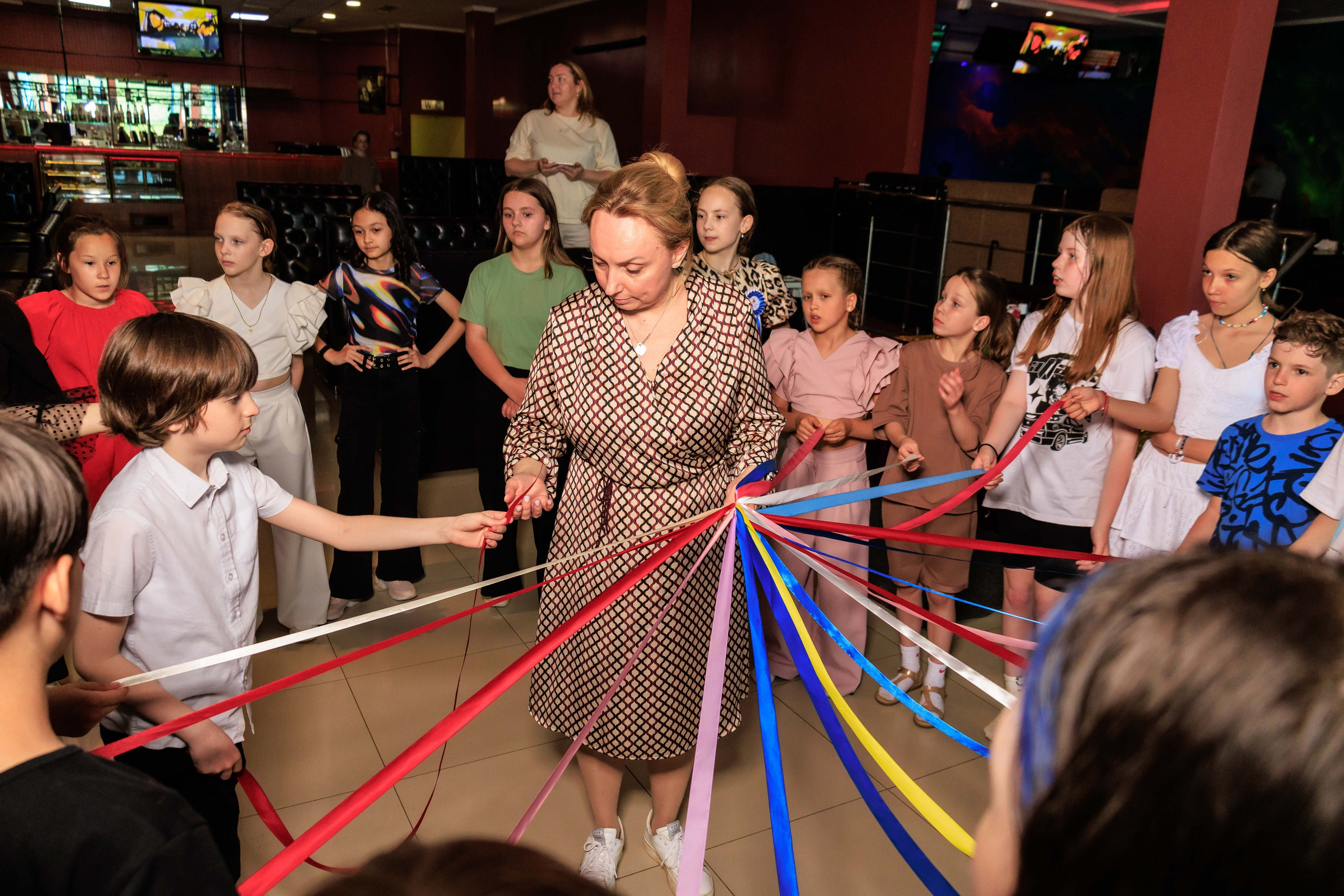 Выпускной 4 класс. Фотограф в Москве Дмитрий Емельянов