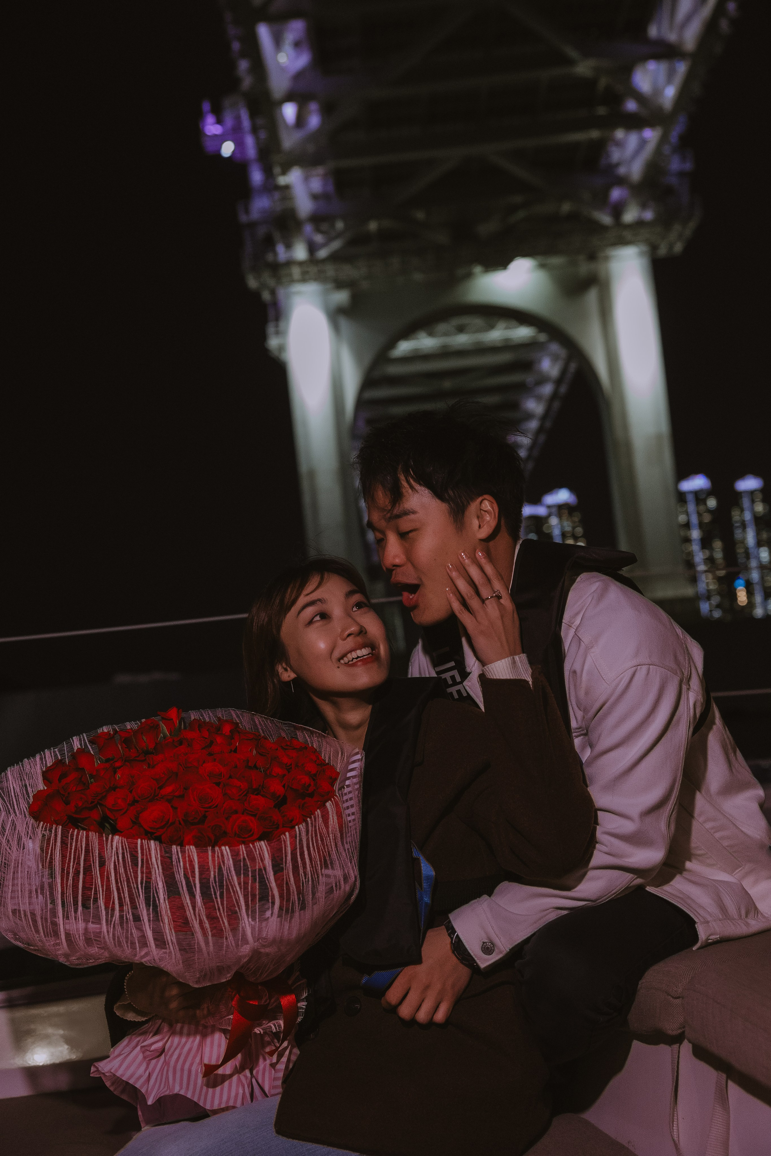 Предложение руки и сердца на яхте во время вечерней прогулке в Пусане. ВАШ ФОТОГРАФ В ПУСАНЕ (Южная Корея) Александра Ануфрий