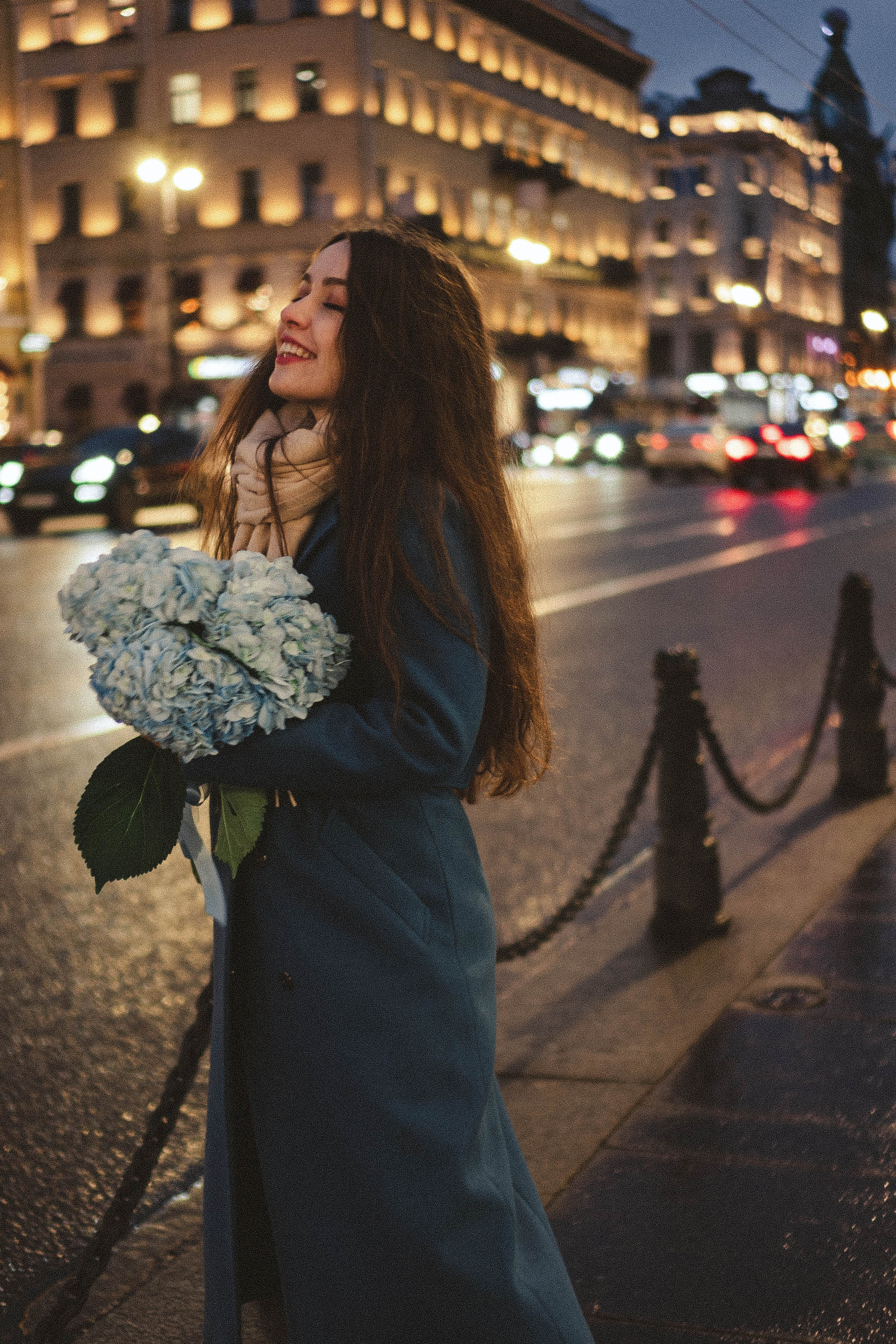 Прогулочная фотосессия по центру. Профессиональный фотограф, Санкт-Петербург — Виктория Богомолова