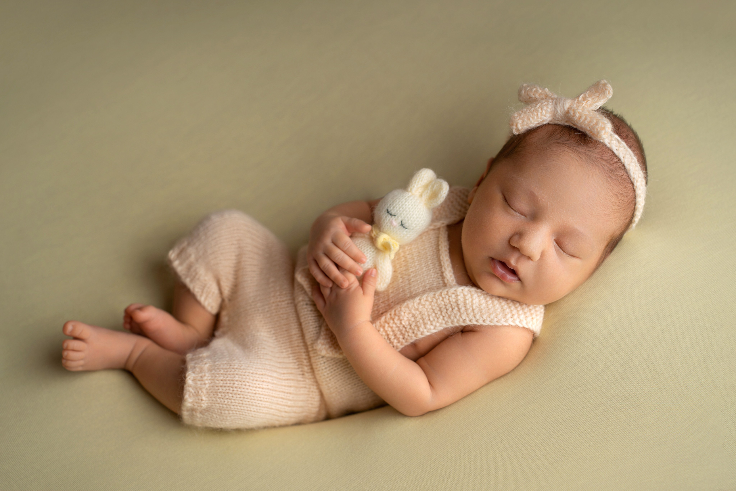 Ньюборн. Фотограф новорожденных Оренбург и свадебный фотограф Оренбург