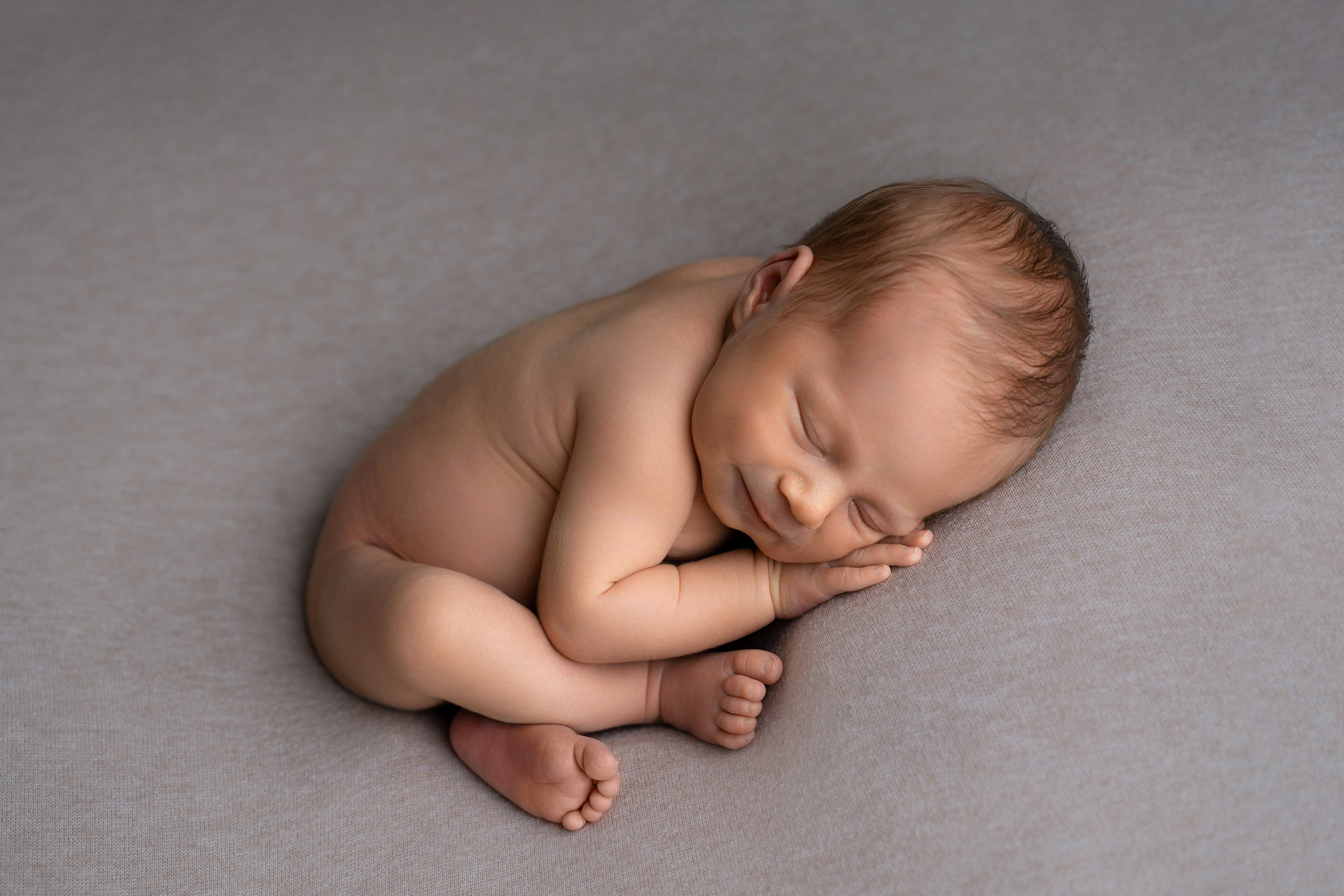 Ньюборн. Фотограф новорожденных Оренбург и свадебный фотограф Оренбург