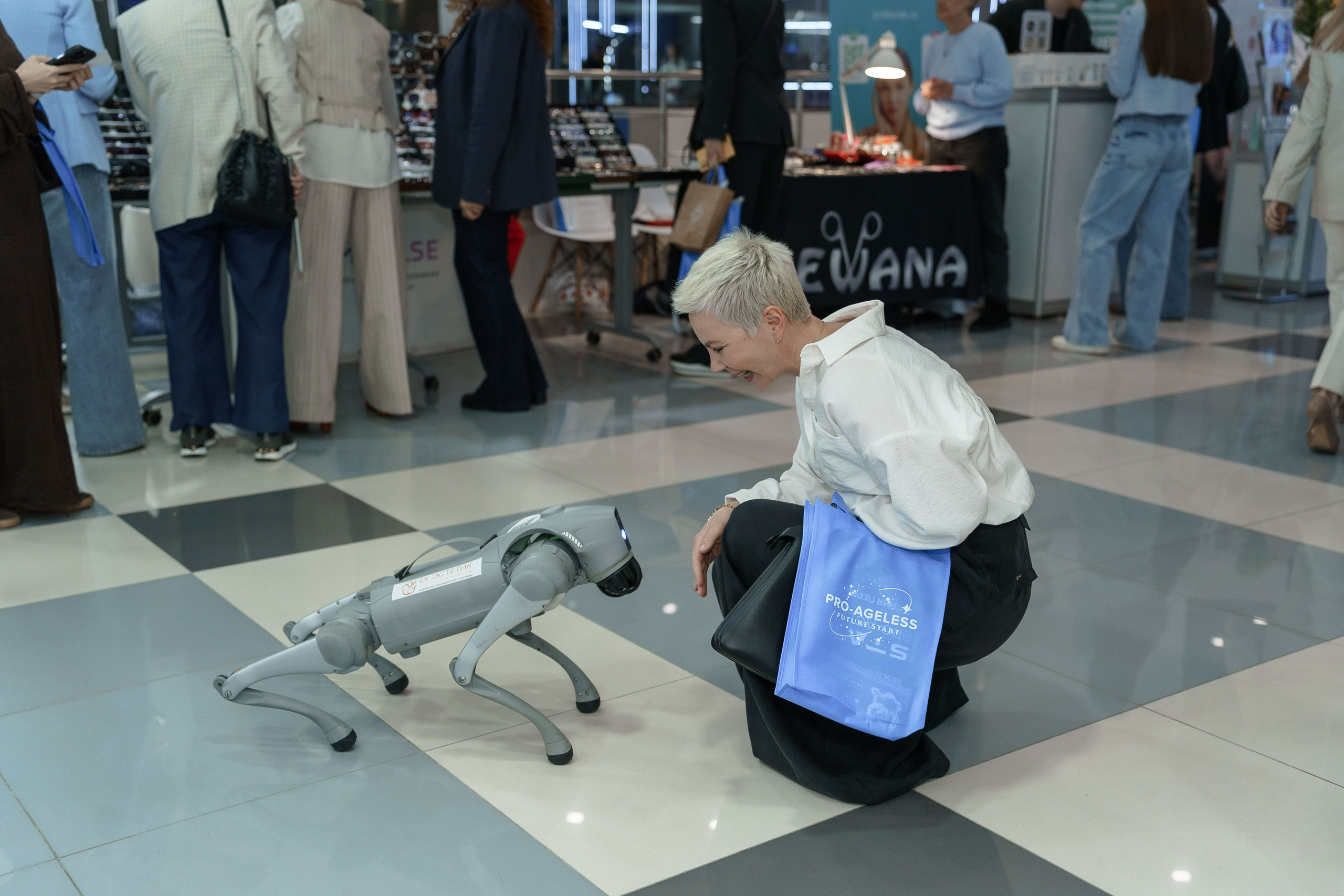 СТЕНДЫ. PRO-AGELESS