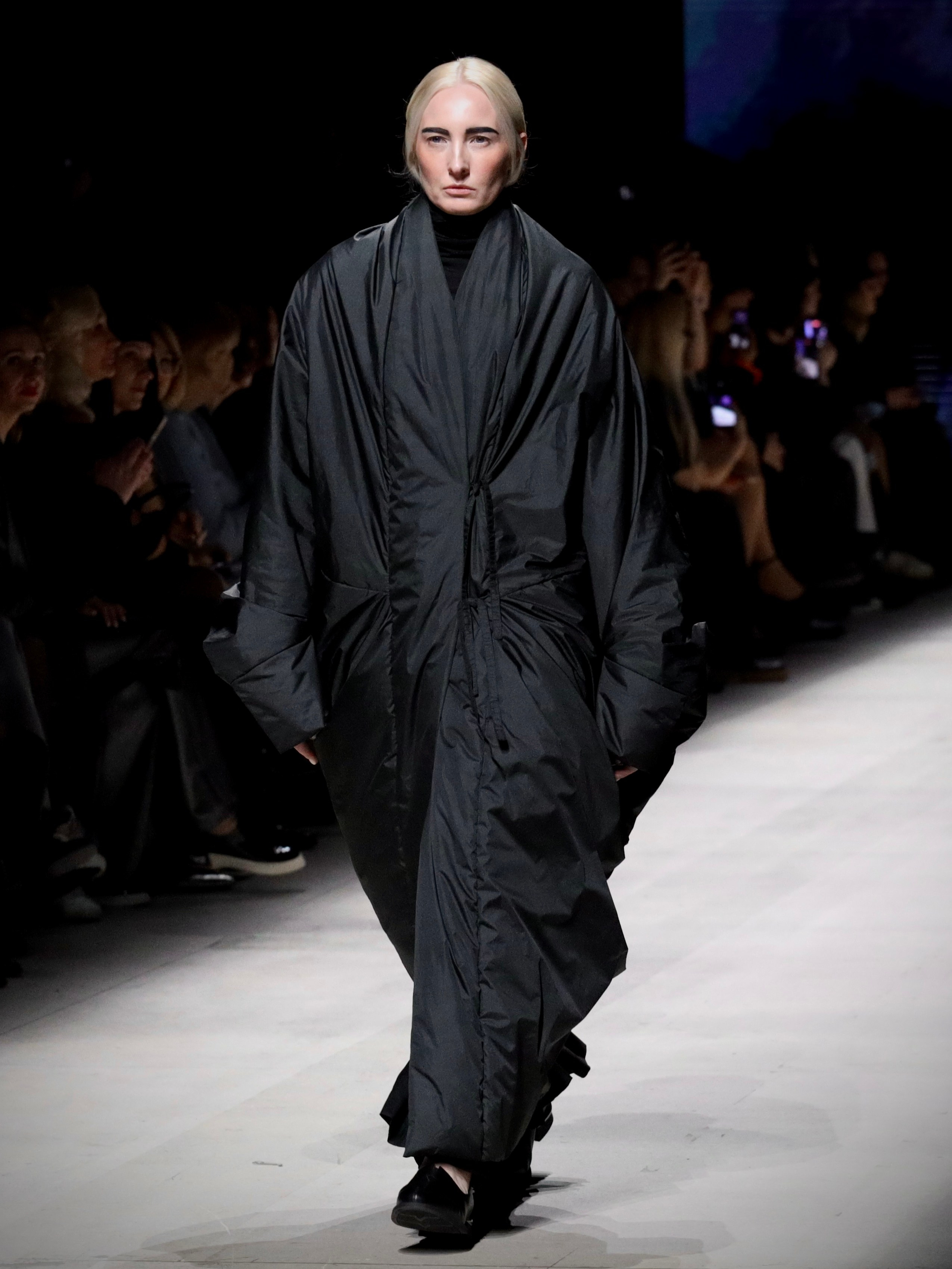 Фото с показа Darya Kipriyanova MFW 17.03.2026. Фотосессии и репортаж — Фотограф в Москве — Рина Серёгина