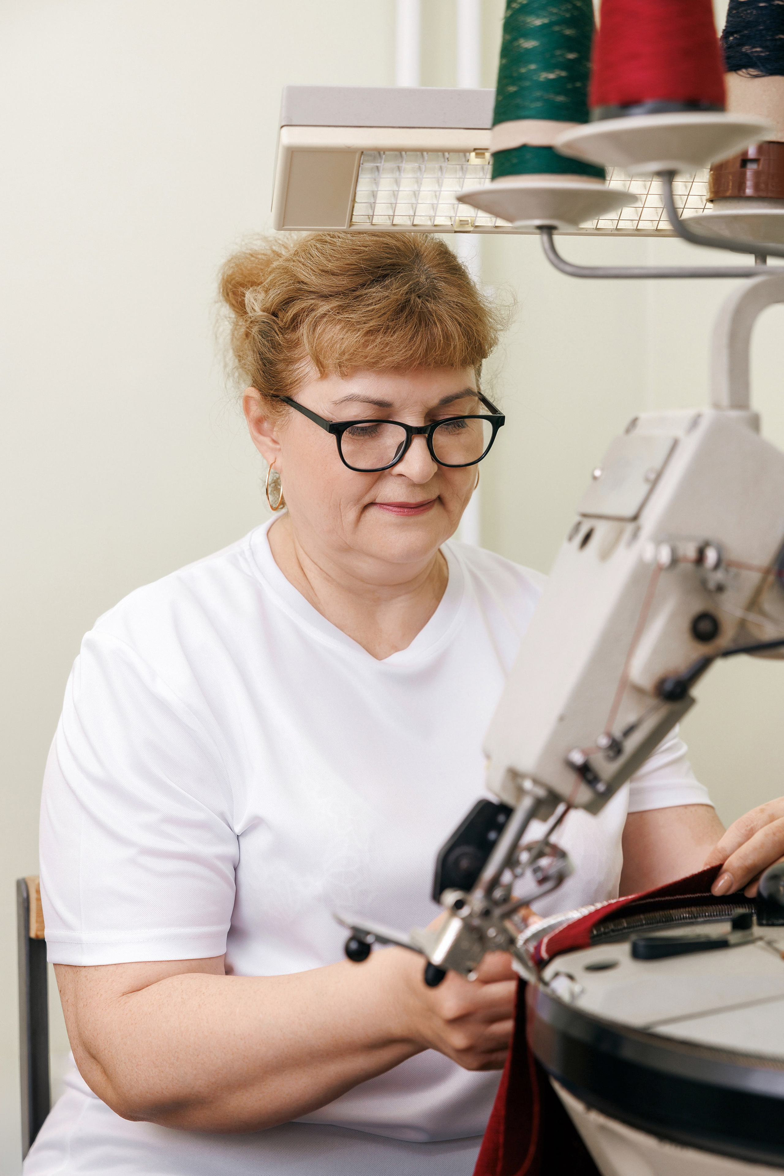 Швейное производство. Фотограф Виталий Хайлов, Екатеринбург