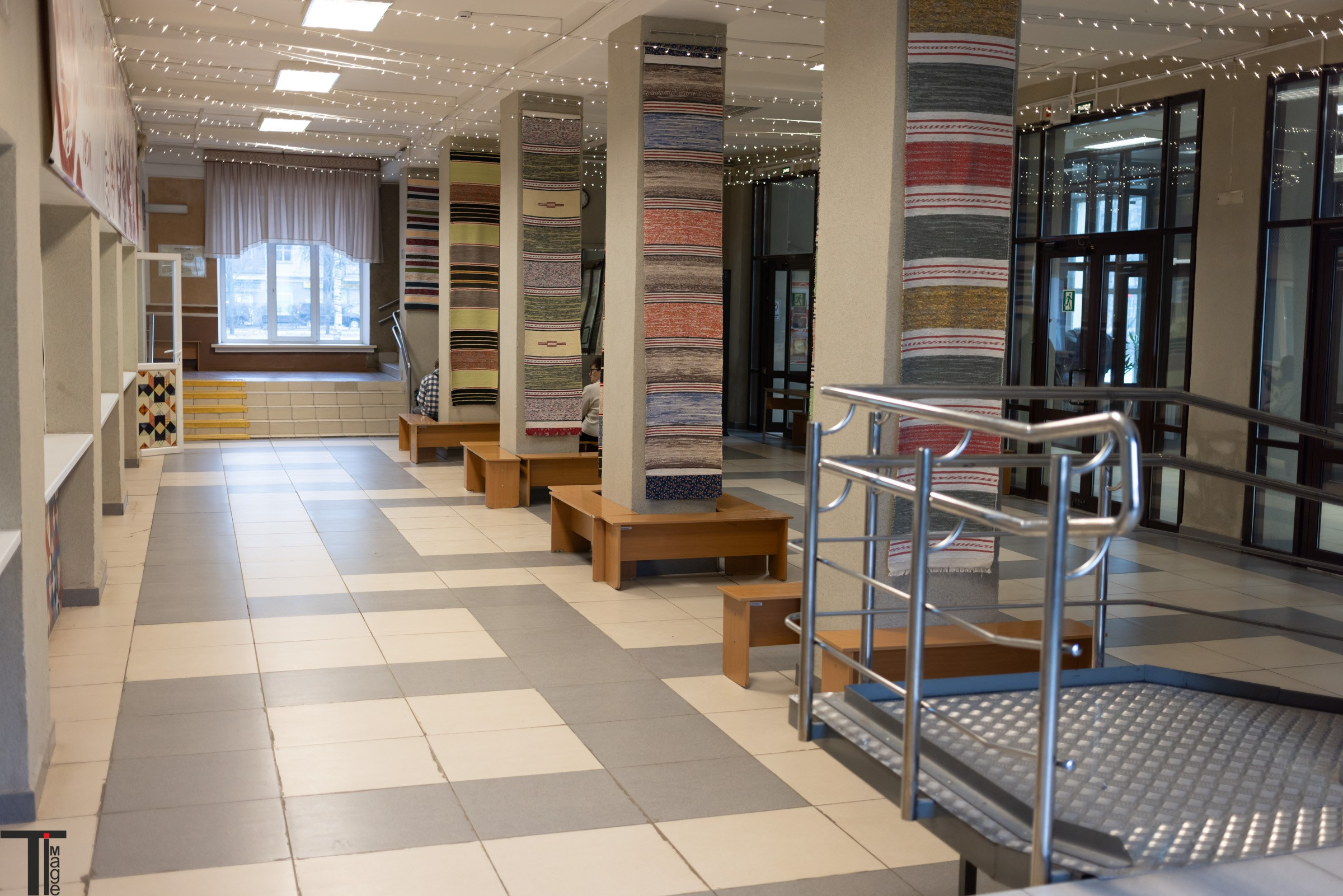 Театральная Вятка 2025. Имидж Технологии — репортажная фотография в Кирове Кировской области. Производство сувенирных магнитов, заливных этикеток и значков