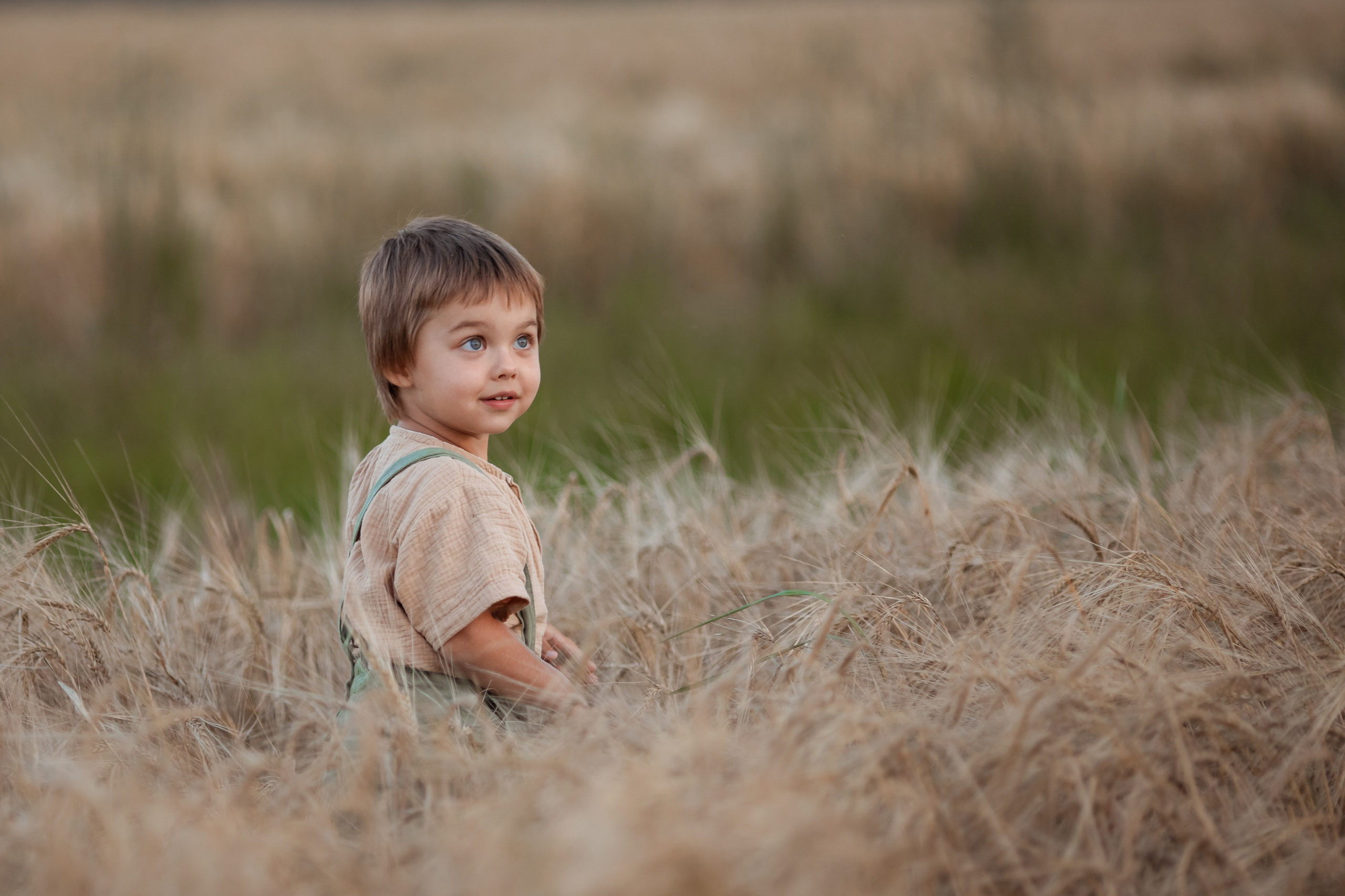 Детская фотосессия в полях | Надежда Воробьёва. Семейный и женский фотограф в Москве Надежда Воробьева
