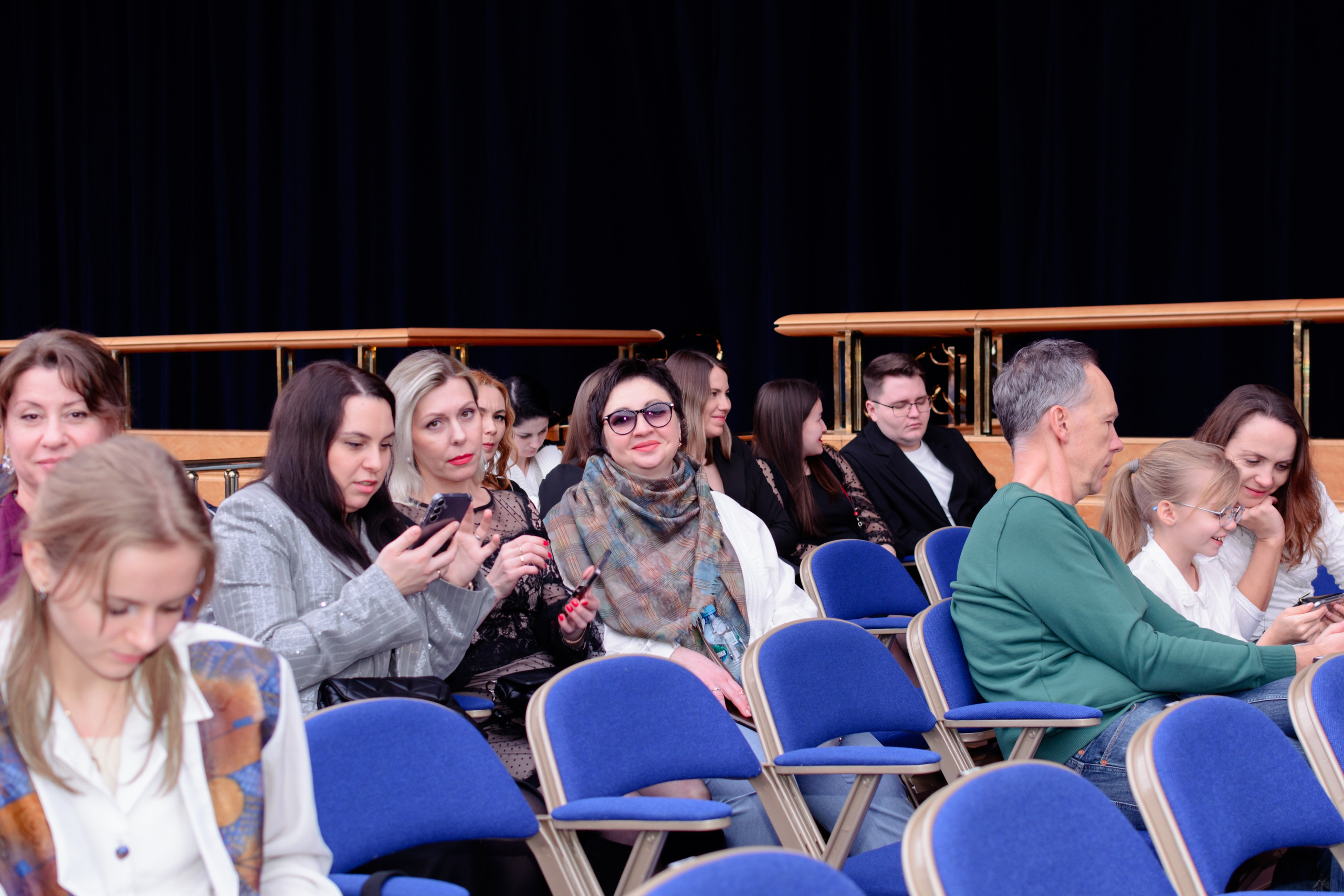 Премия «Будем жить» 2025 г. Государственный Кремлевский Дворец. Портретный и репортажный Фотограф в Москве Александра Комарницкая