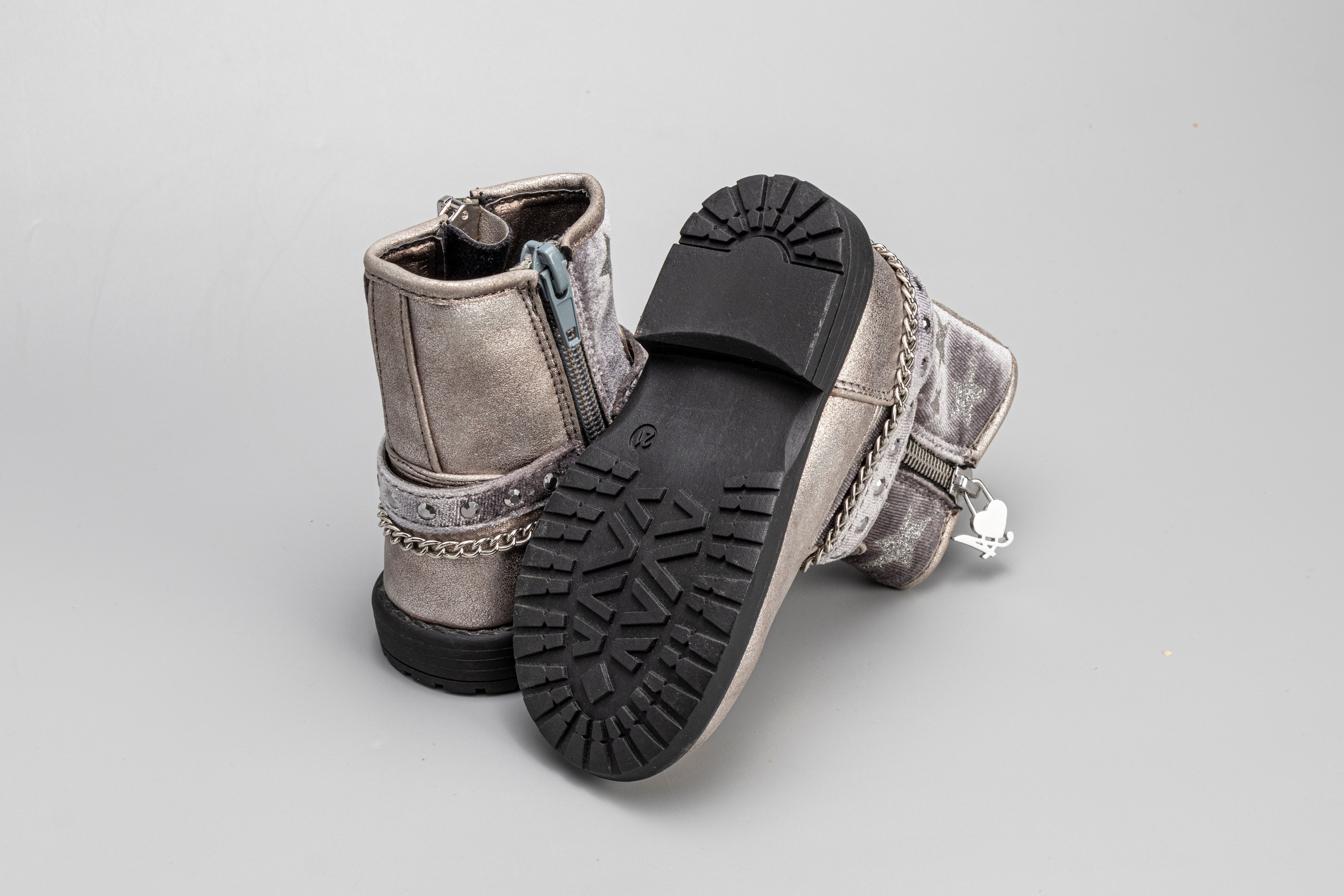 Фотосъемка для маркетплейсов. Профессиональный фотограф в Астане