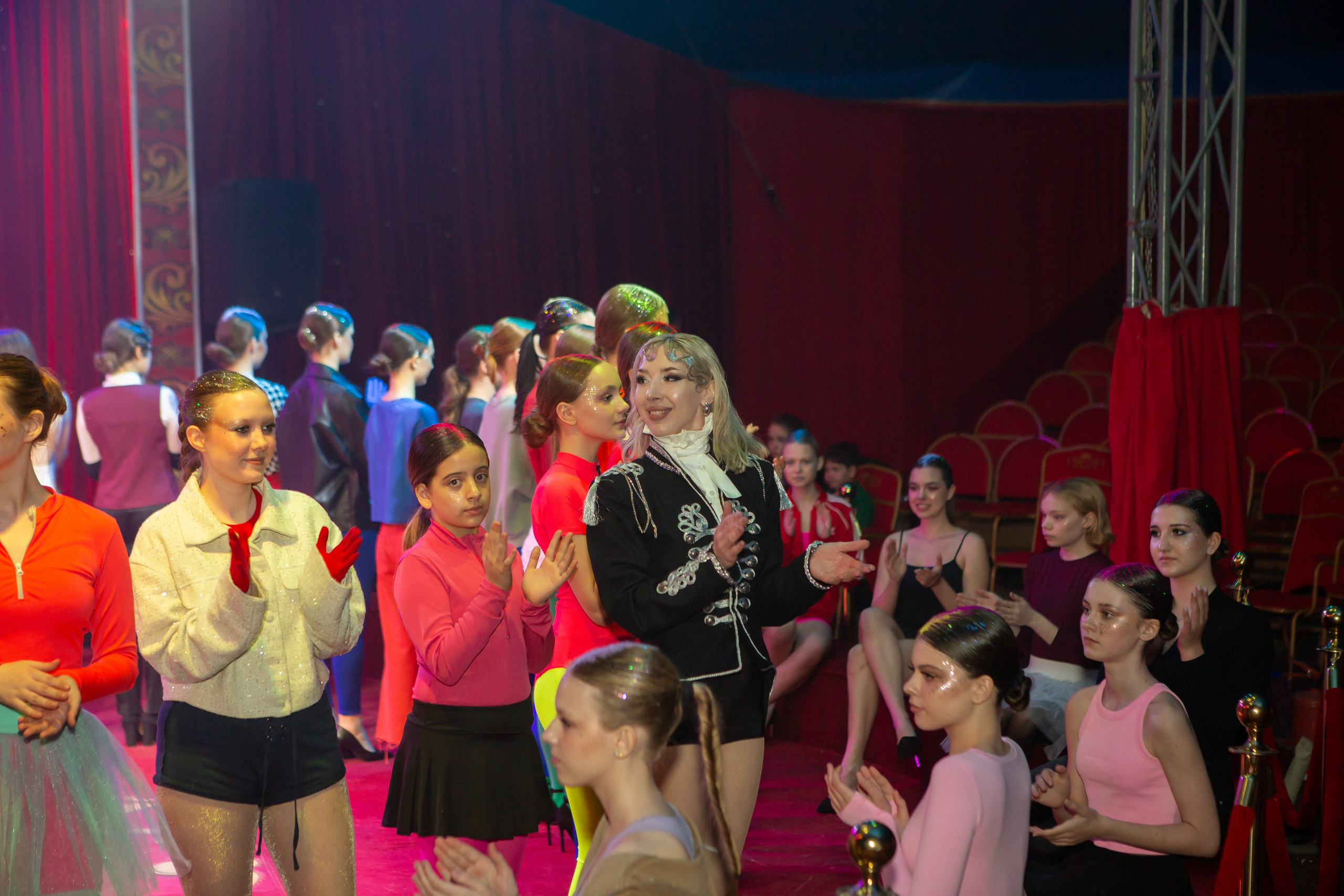 MANEGE SHOW. Репортажный, семейный, свадебный, портретный фотограф