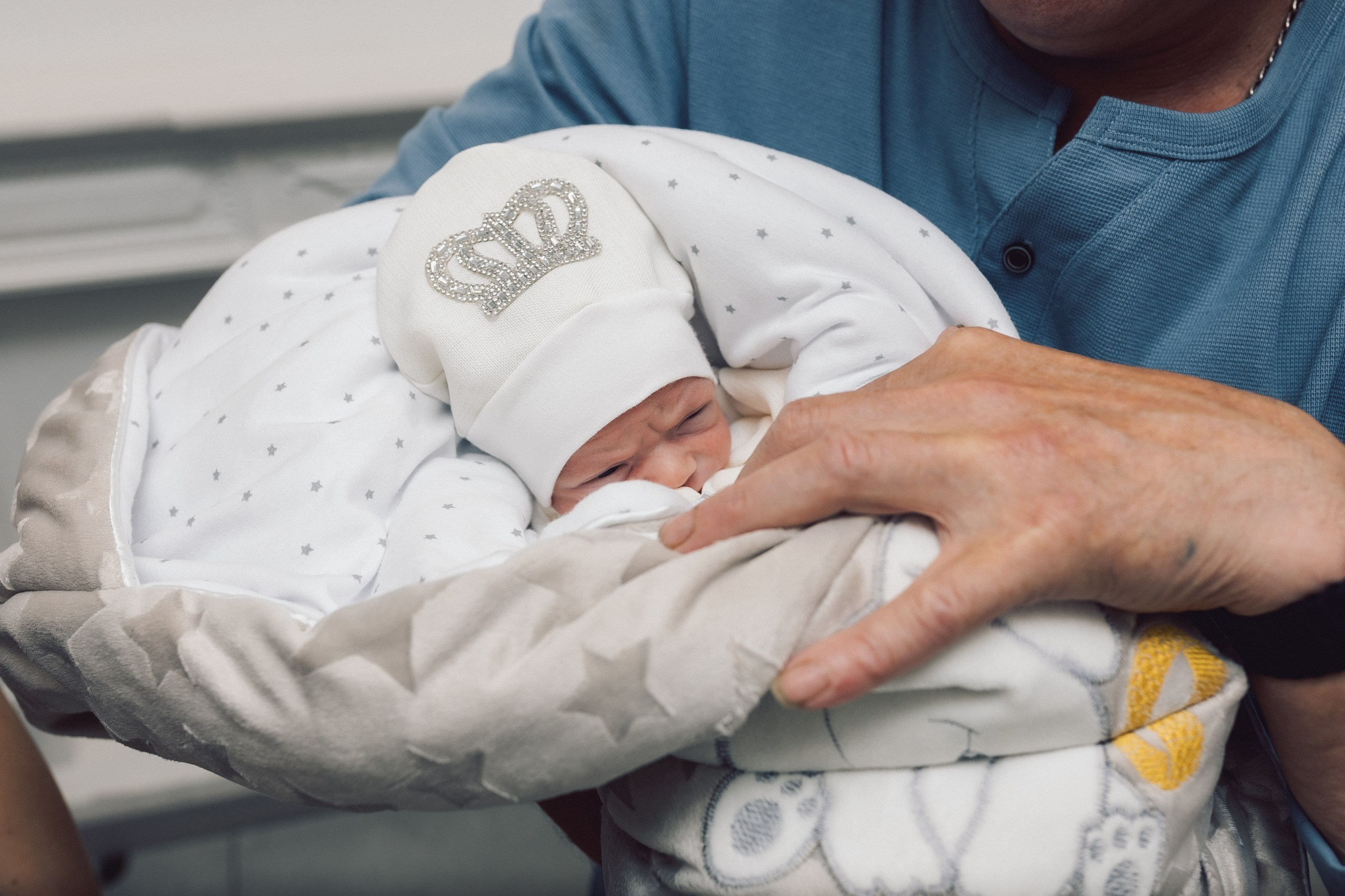 Выписка Анны