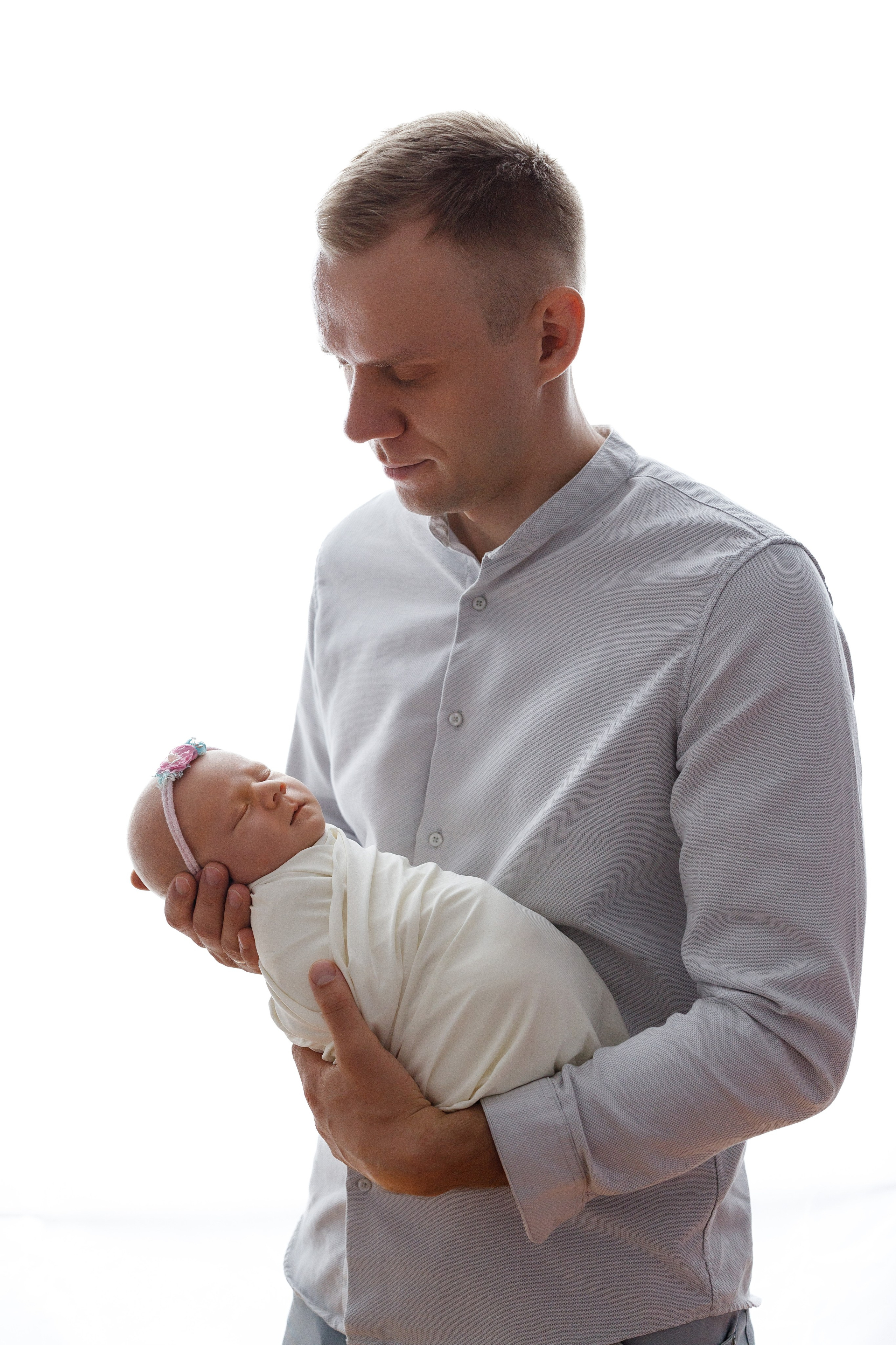 Ньюборн фотосессии в Старом Осколе. Фотостудия для новорожденных в Старом Осколе Гильфановых Юрия и Ольги