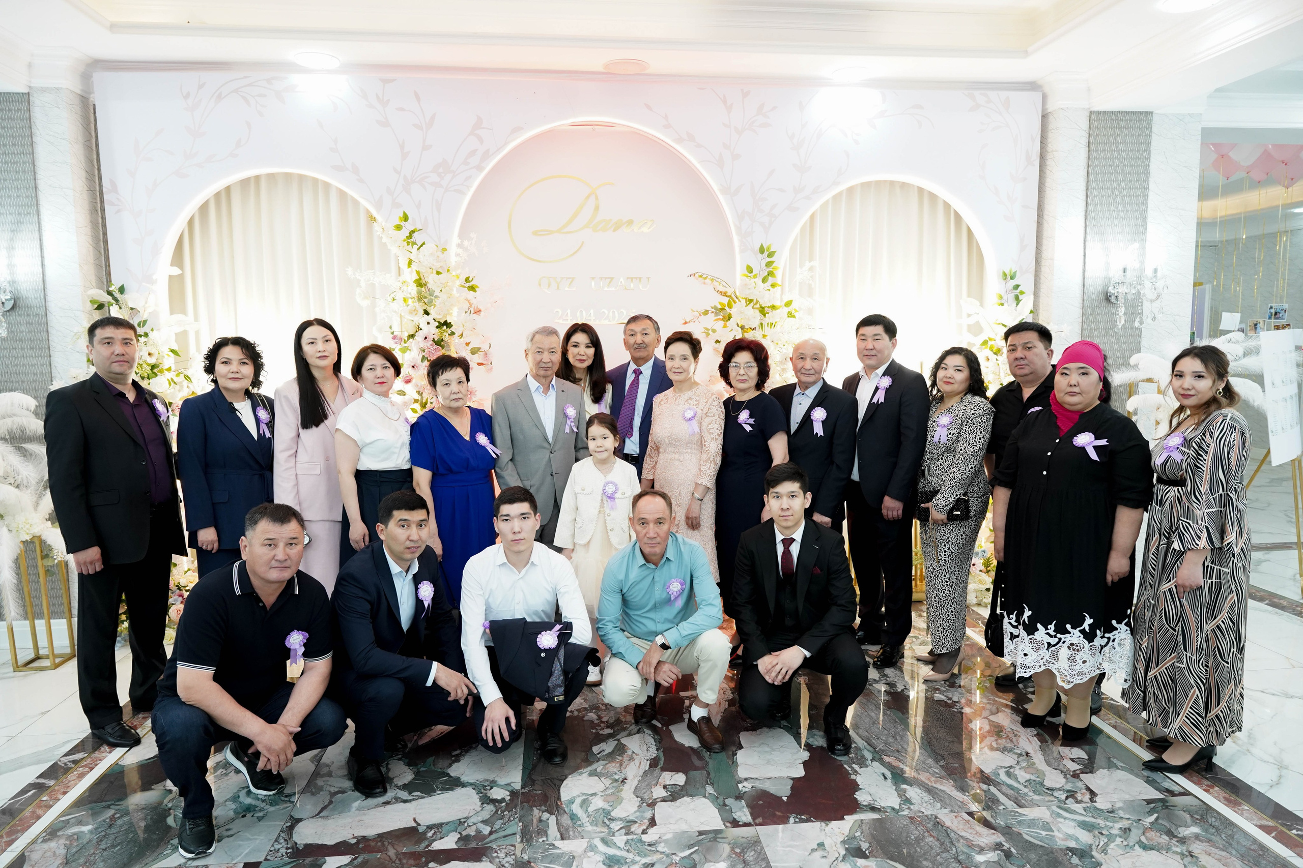 Dana uzatu. Фотограф Ернар Ержанов