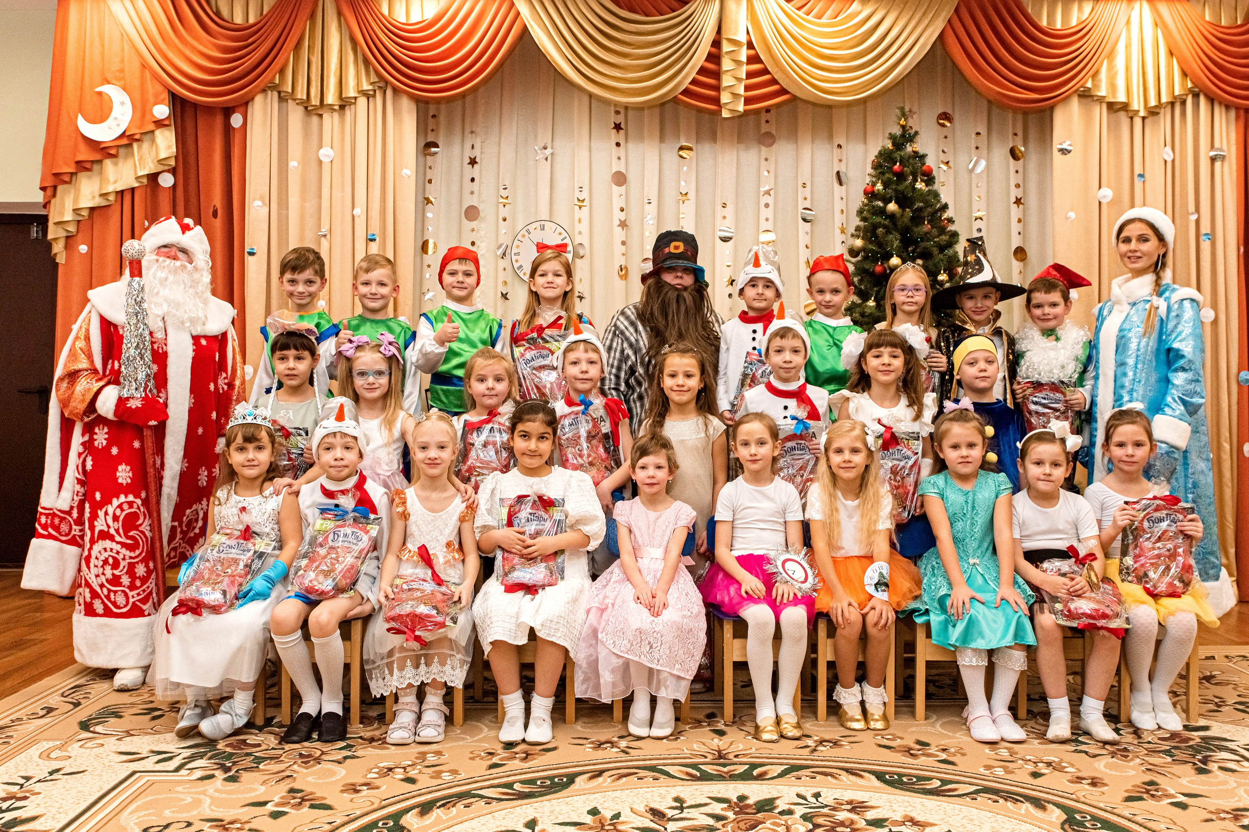 Детский сад. Новогодний утренник. Семейный и детский фотограф в Туле Светлана Воронкова