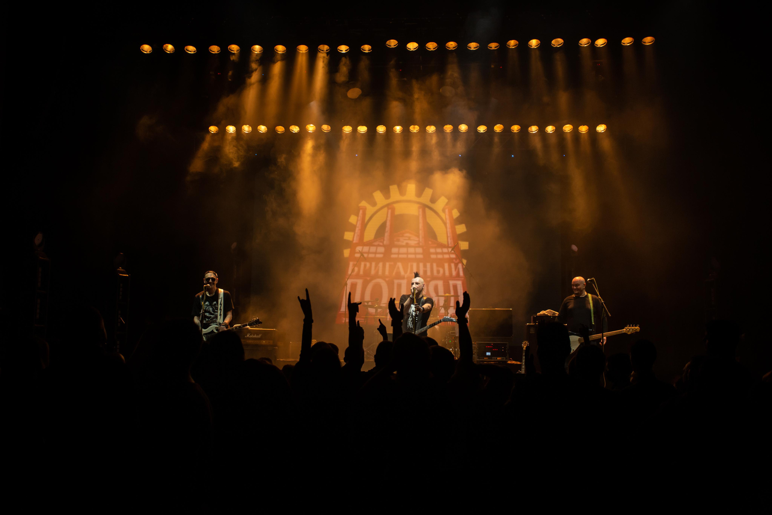 БРИГАДНЫЙ ПОДРЯД. Фотограф Сонкина Татьяна