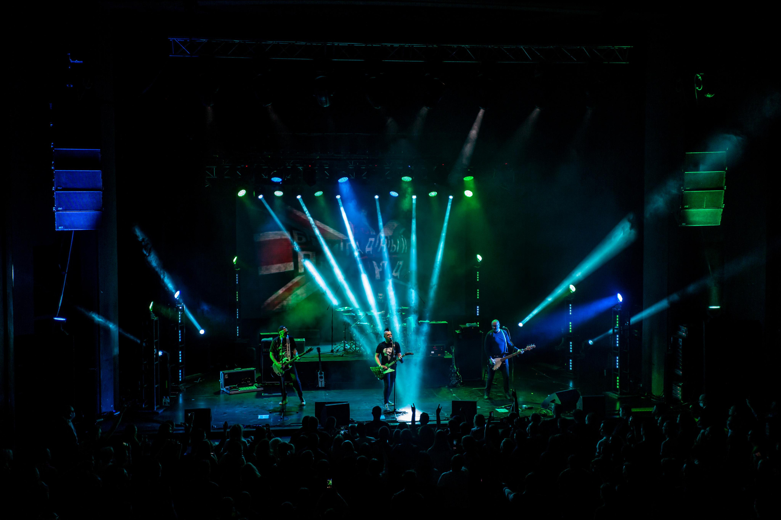 БРИГАДНЫЙ ПОДРЯД. Фотограф Сонкина Татьяна