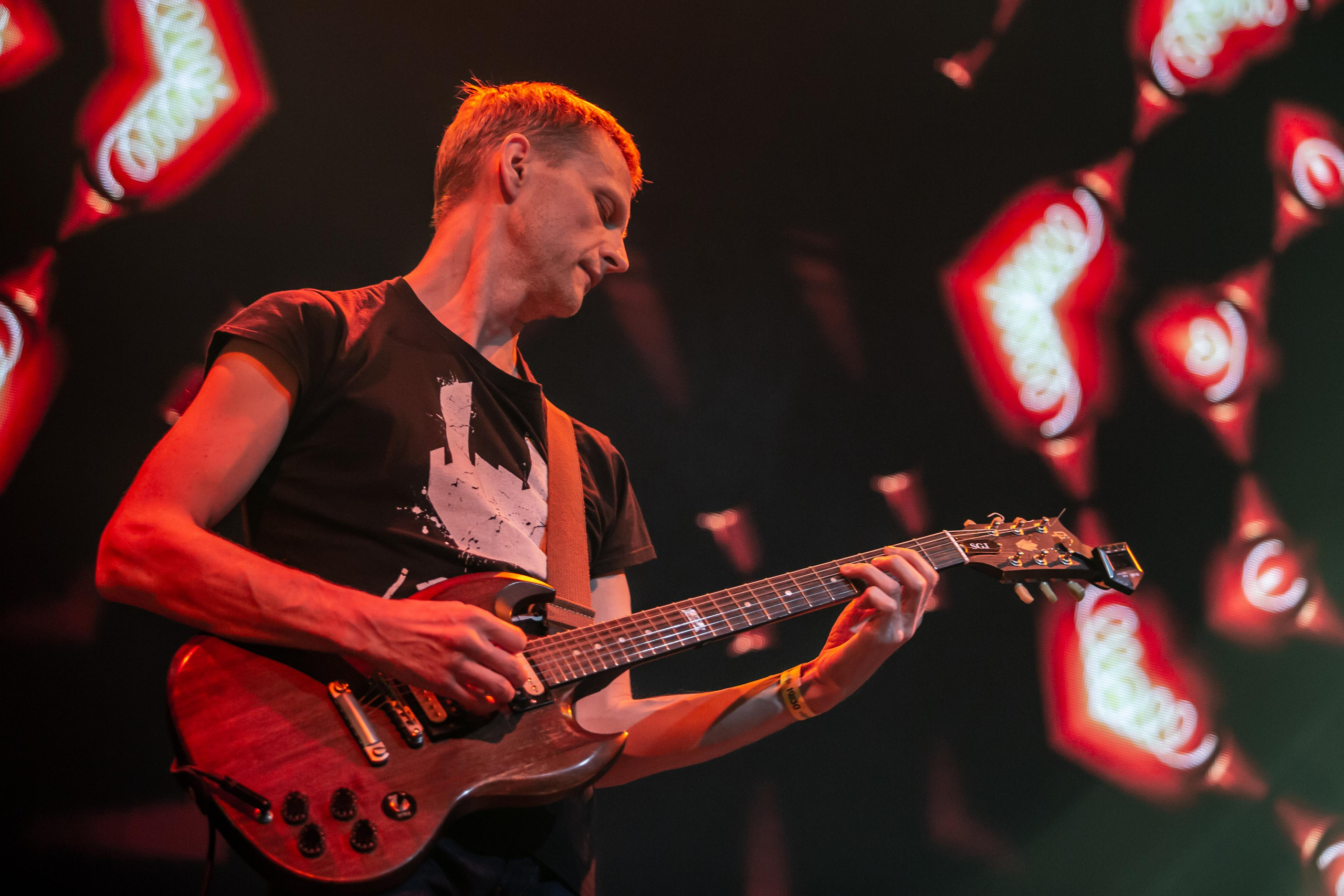 Александр Устюгов и группа Ekibastuz. Фотограф Сонкина Татьяна