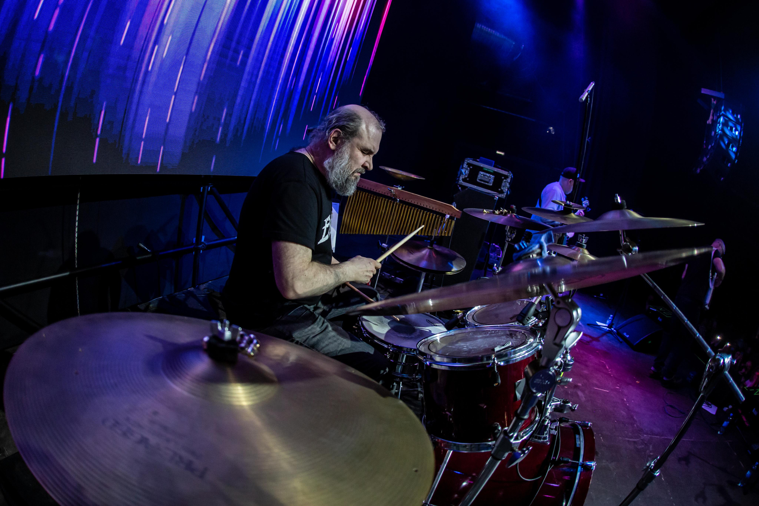 Александр Устюгов и группа Ekibastuz. Фотограф Сонкина Татьяна