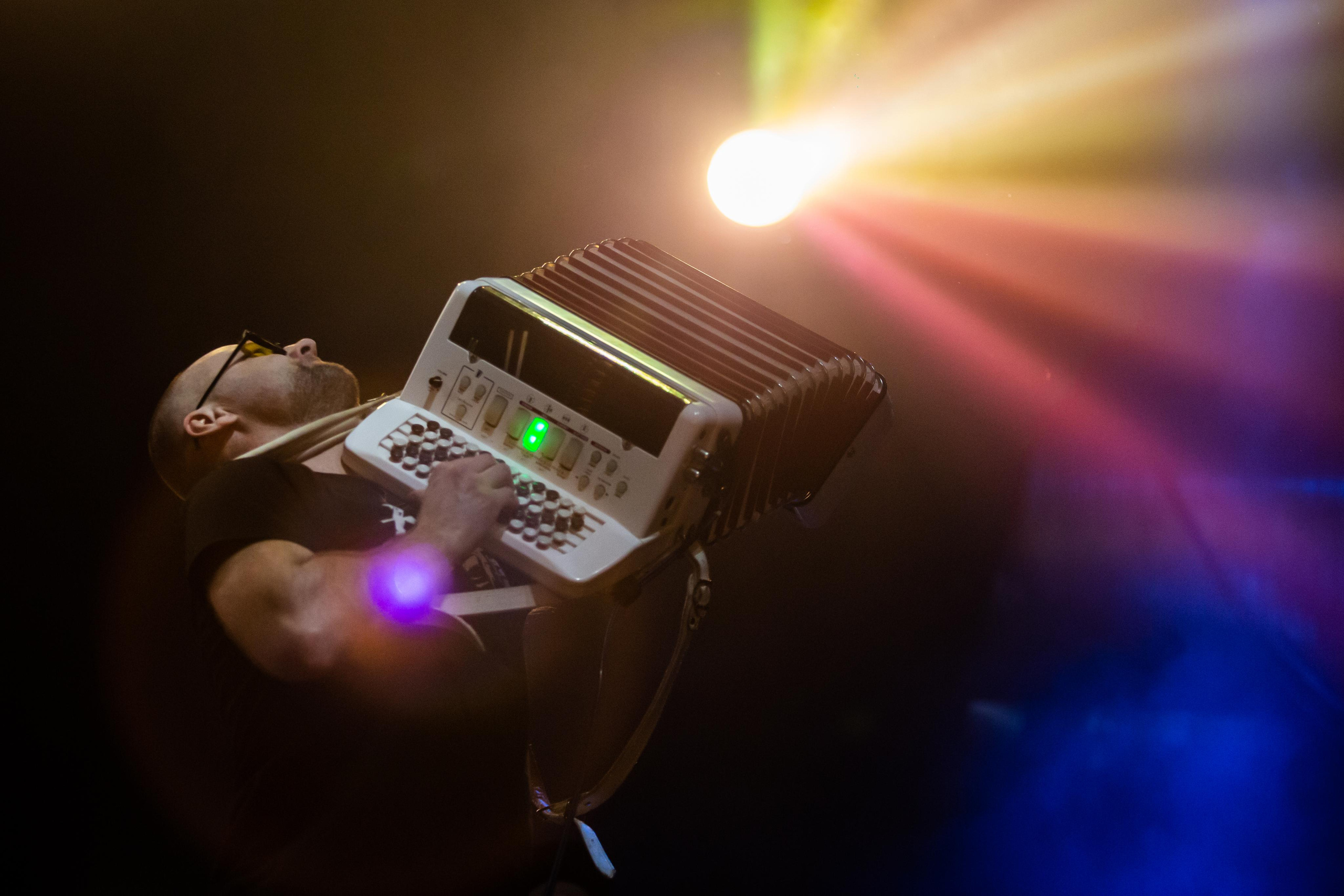 Александр Устюгов и группа Ekibastuz. Фотограф Сонкина Татьяна