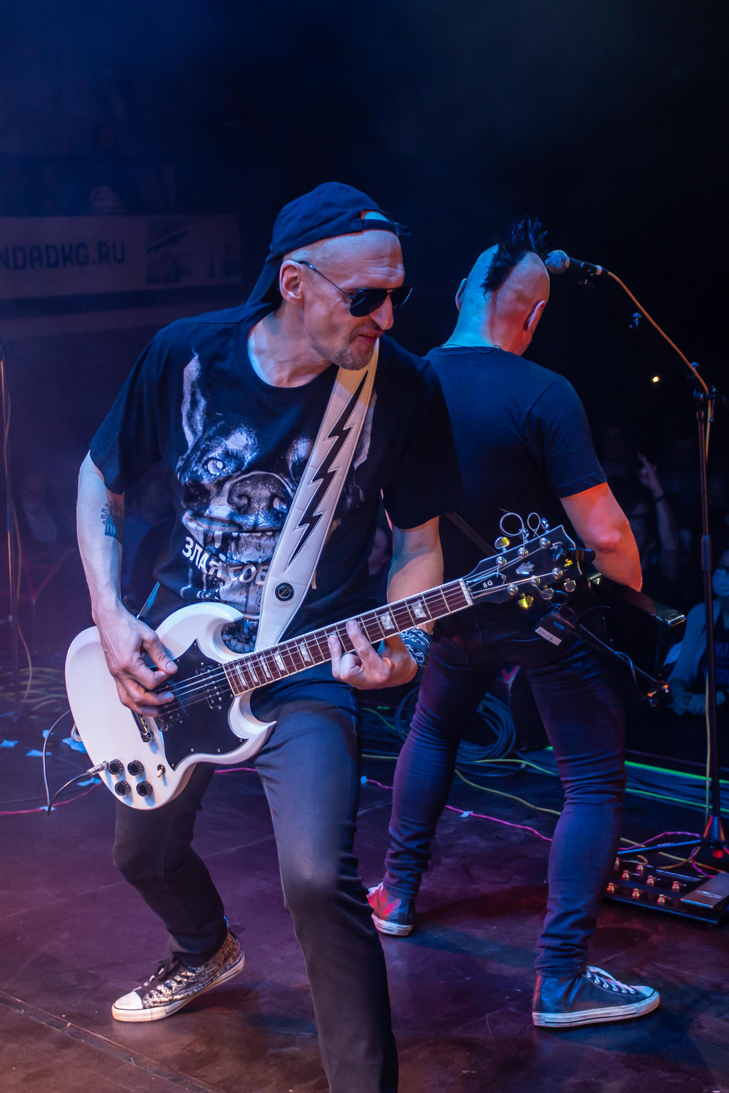 БРИГАДНЫЙ ПОДРЯД. Фотограф Сонкина Татьяна