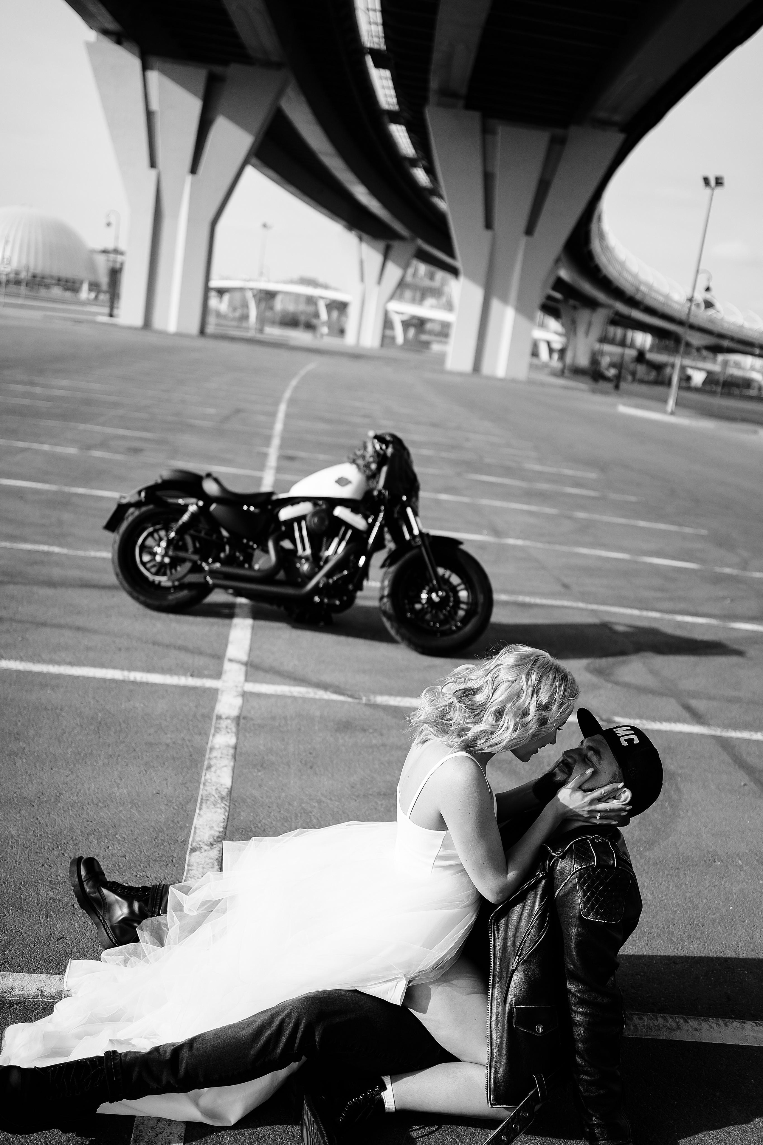 MOTO WEDDING. Mayskaya photography