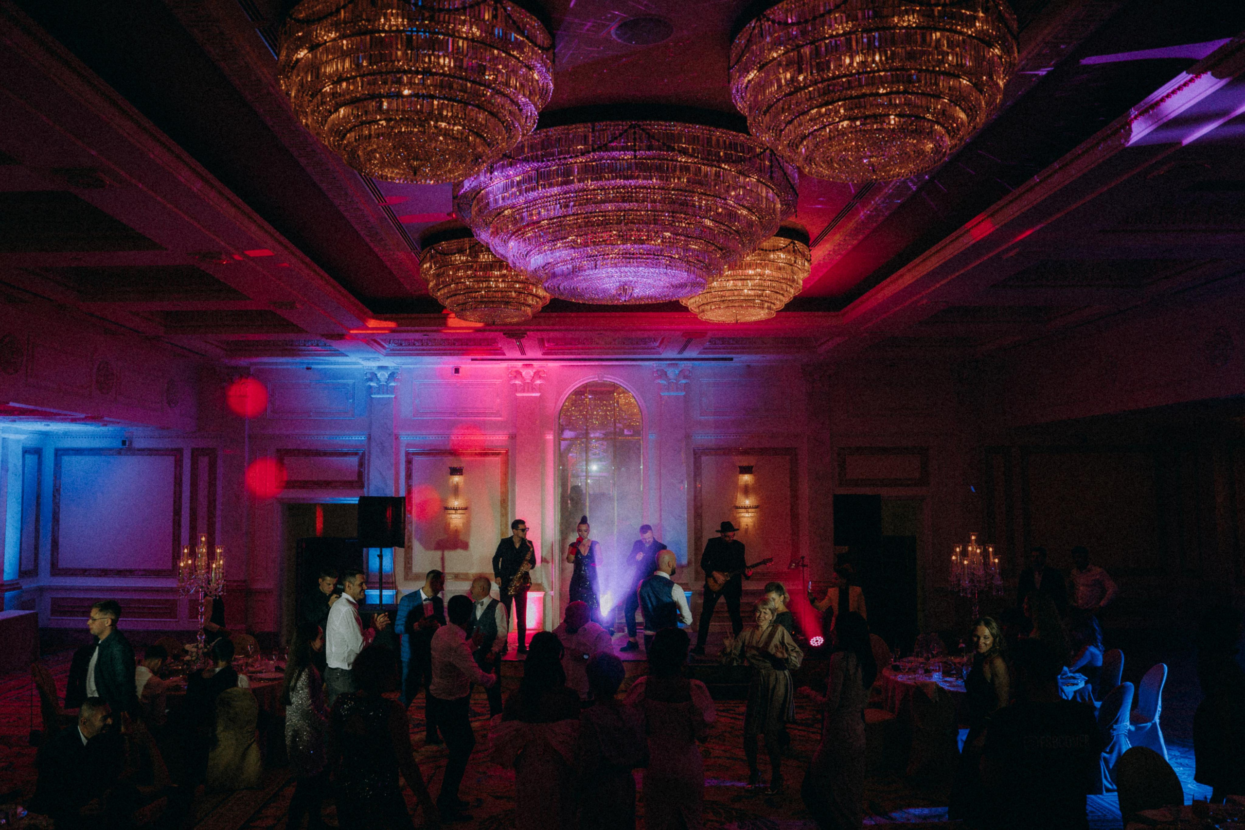 4 SEASONS. Mayskaya photography