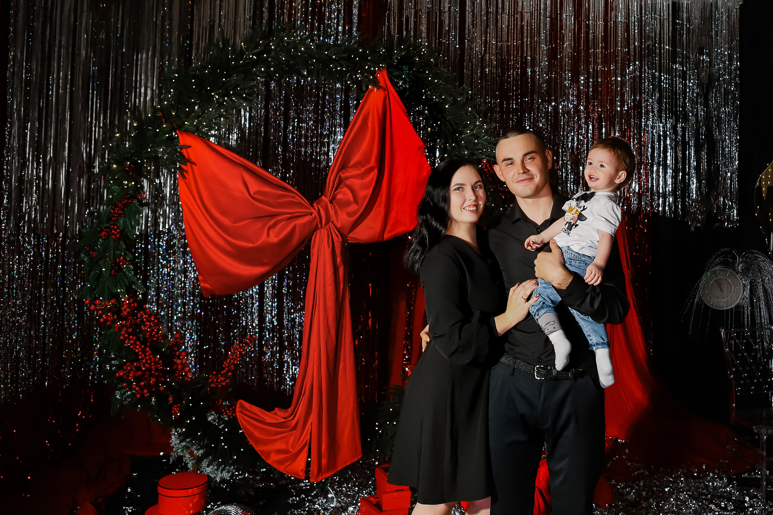 Виктория, Сергей и Роман. Свадебный фотограф Евгения Фролова г. Каменск-Шахтинский, Донецк, Ростов