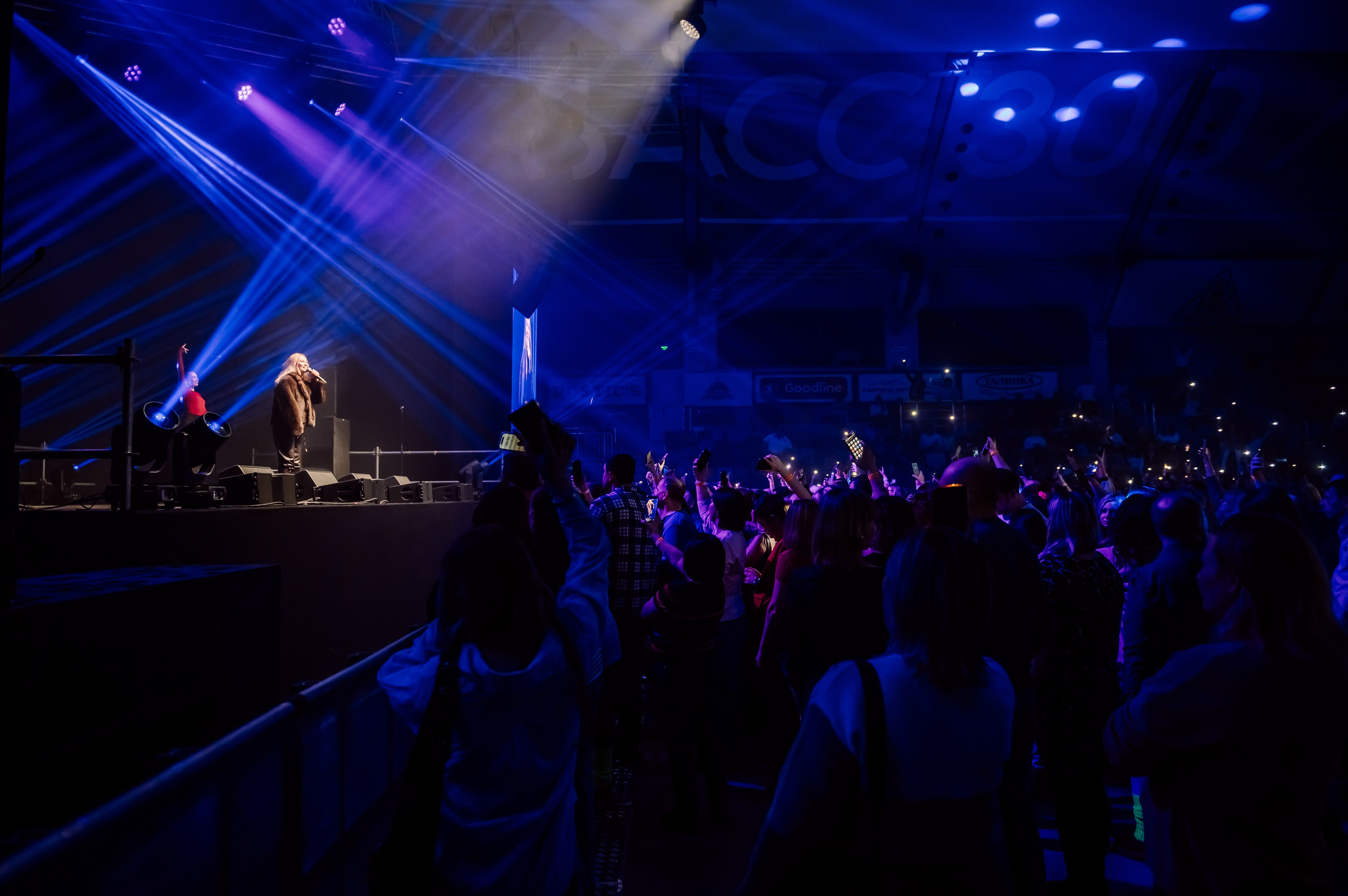 Дискач 90-х в Кемерово, СРК Арена. Детский фотограф, семейный фотограф и репортажи в Кемерово