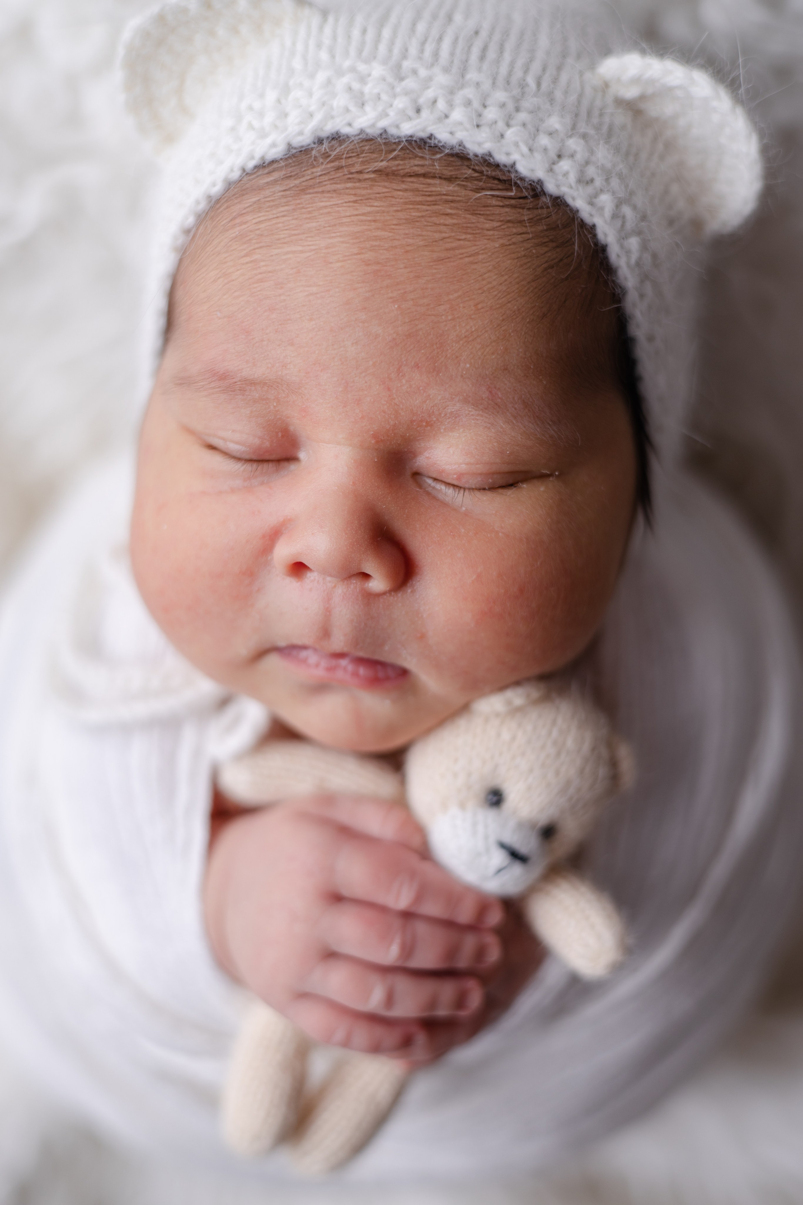 Эмилия. Евгения Горбунова фотограф новорожденных в Новом Уренгое