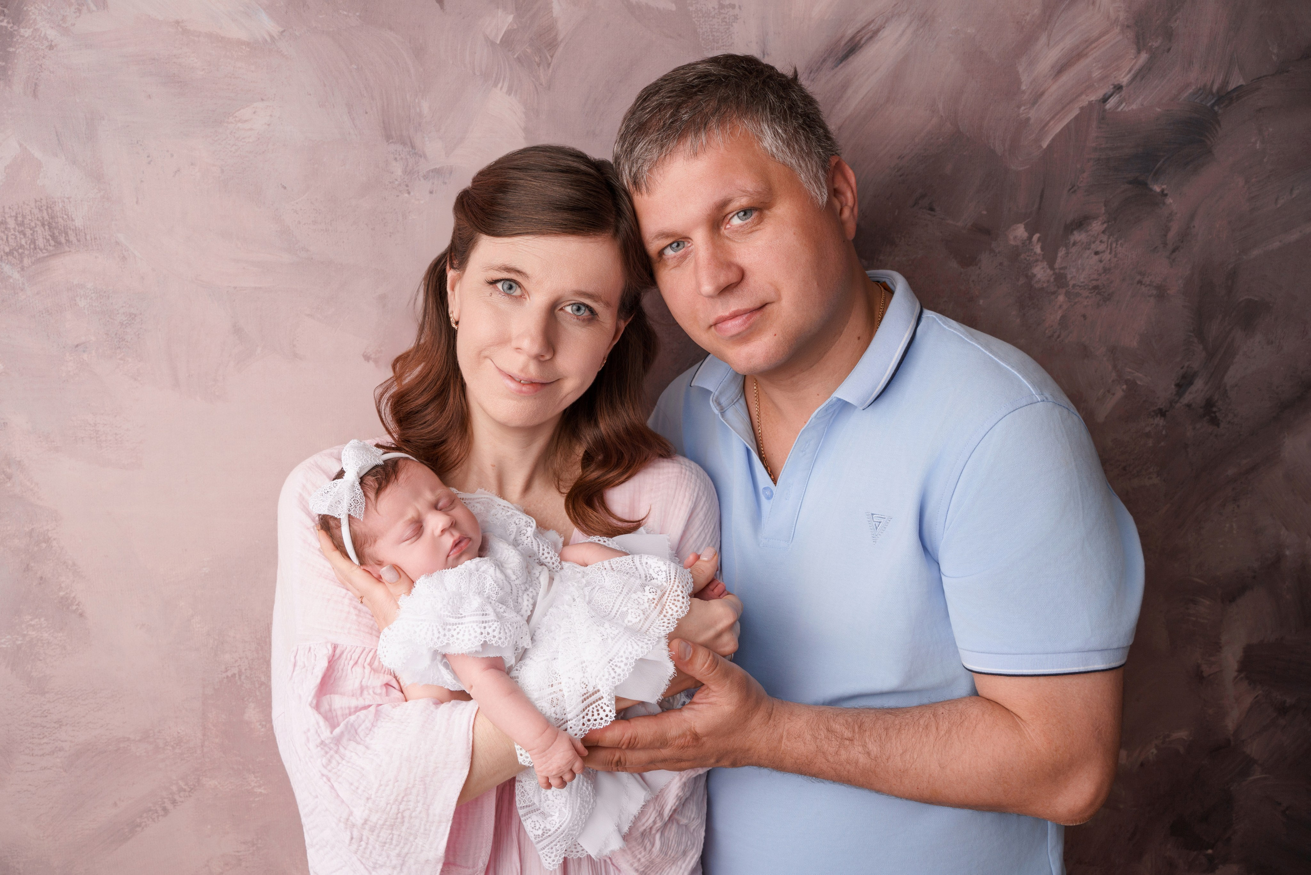 Семейные фотосессии с новорожденными | Трогательные кадры малышей и их близких в Москве и МО. Фотосессия новорожденных в Москве и Московской области | Профессиональный фотограф newborn — Татьяна Иванова