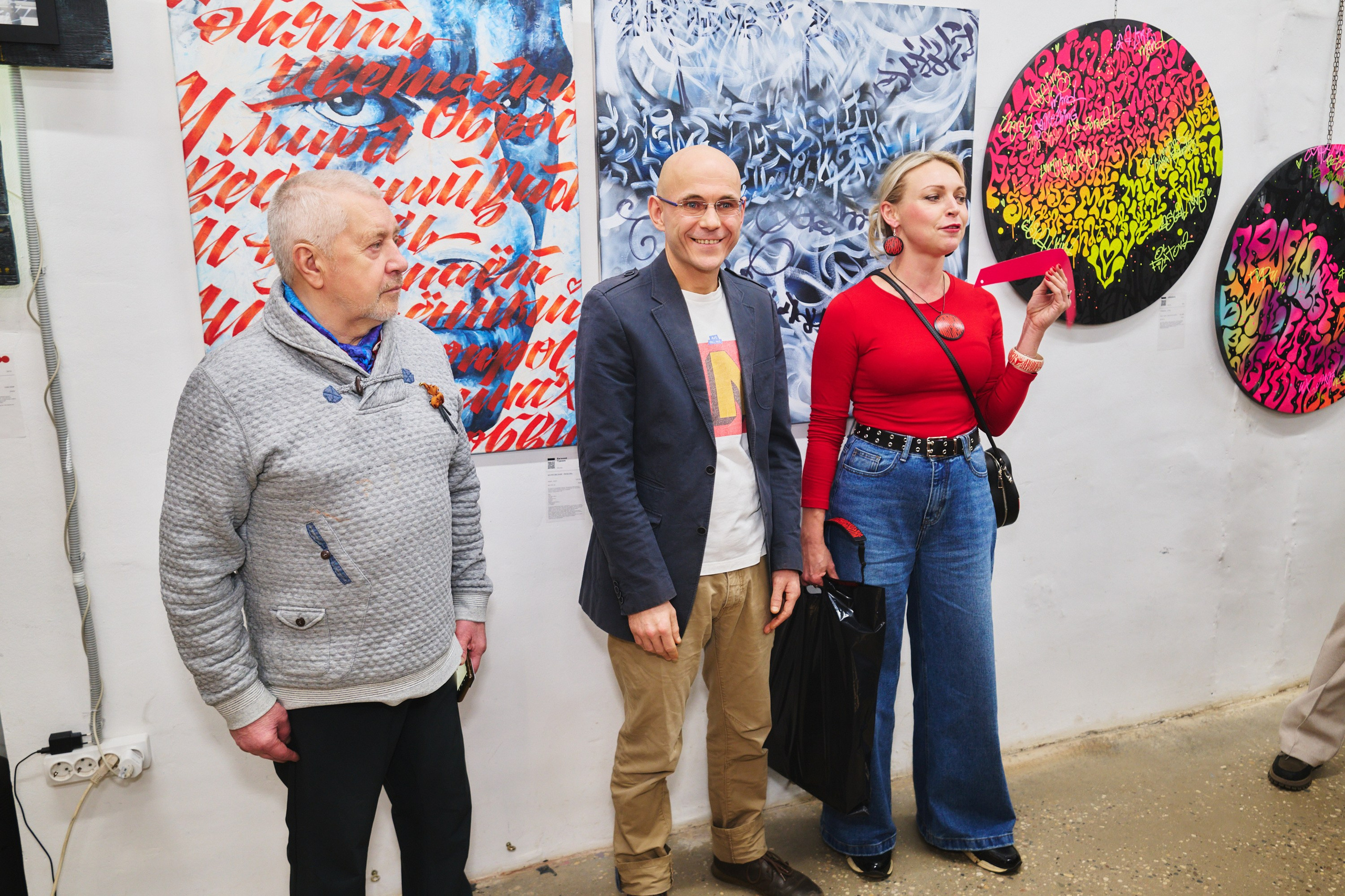 Выставка Каллиграфии — галлереия 676. Фотограф в Иваново: Каталожная съемка одежды и постельного белья, Wildberries