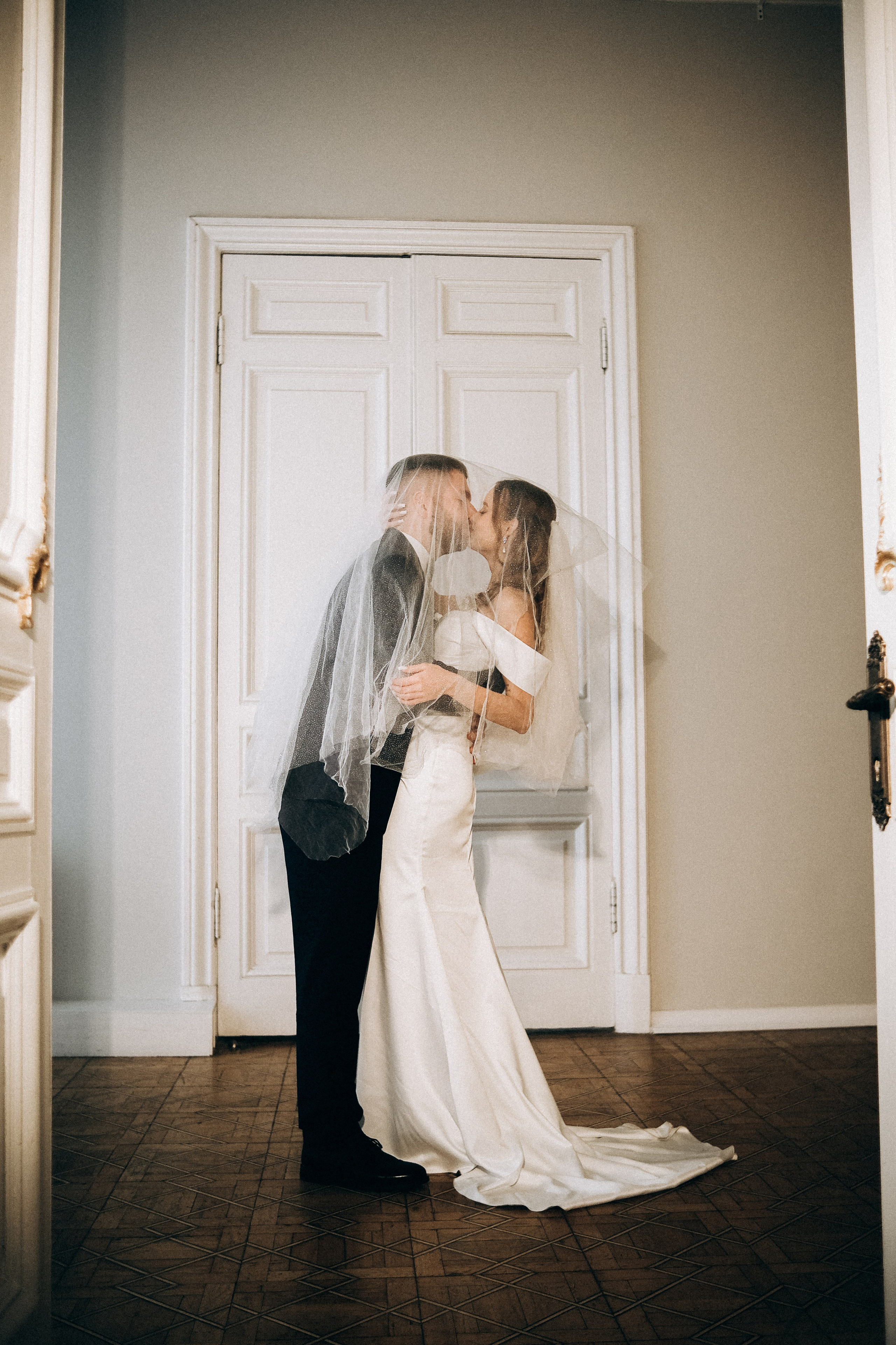 Оля & Денис. Загс Приморского р-на. Phdkvmr.ru