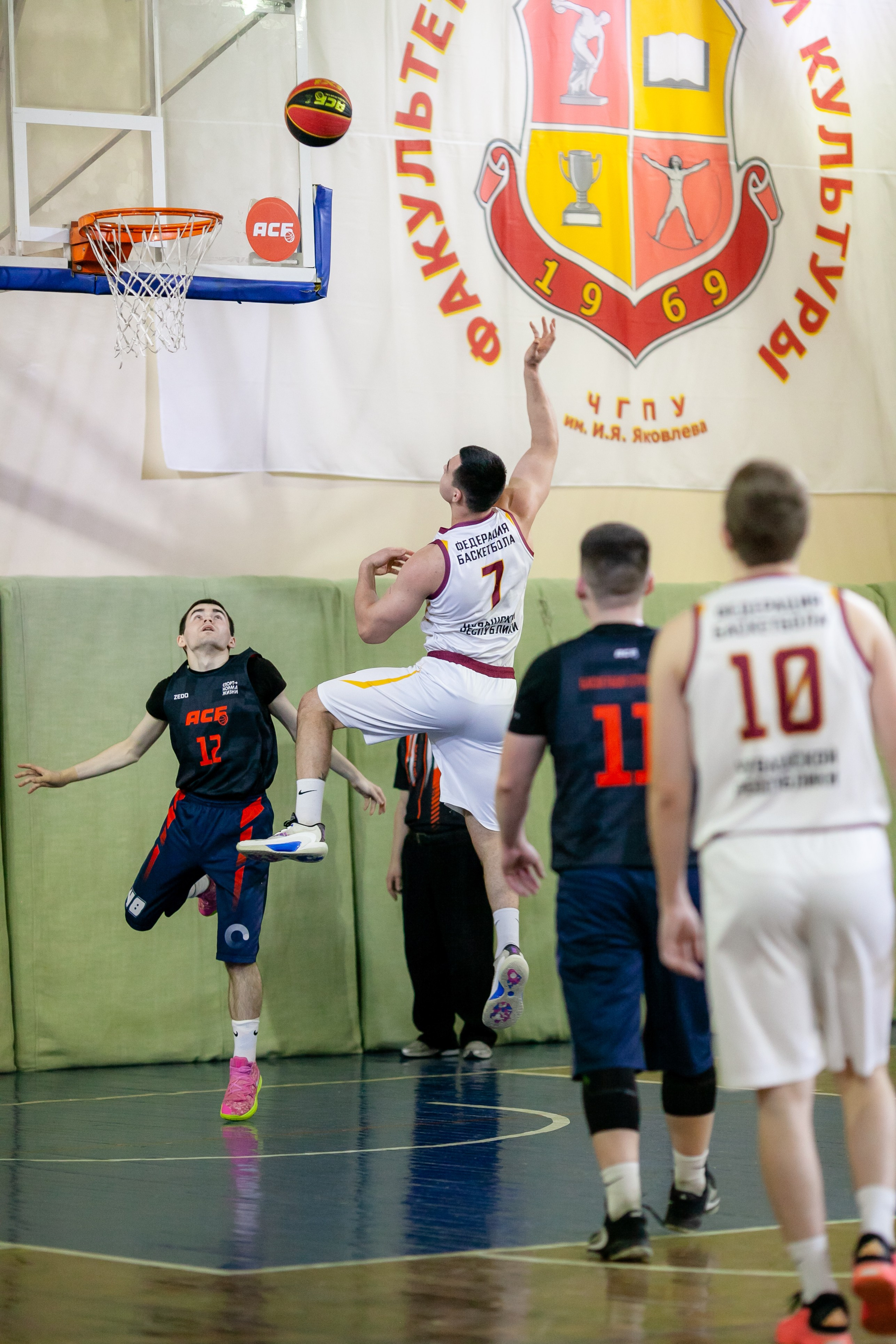 3×3. Фотография