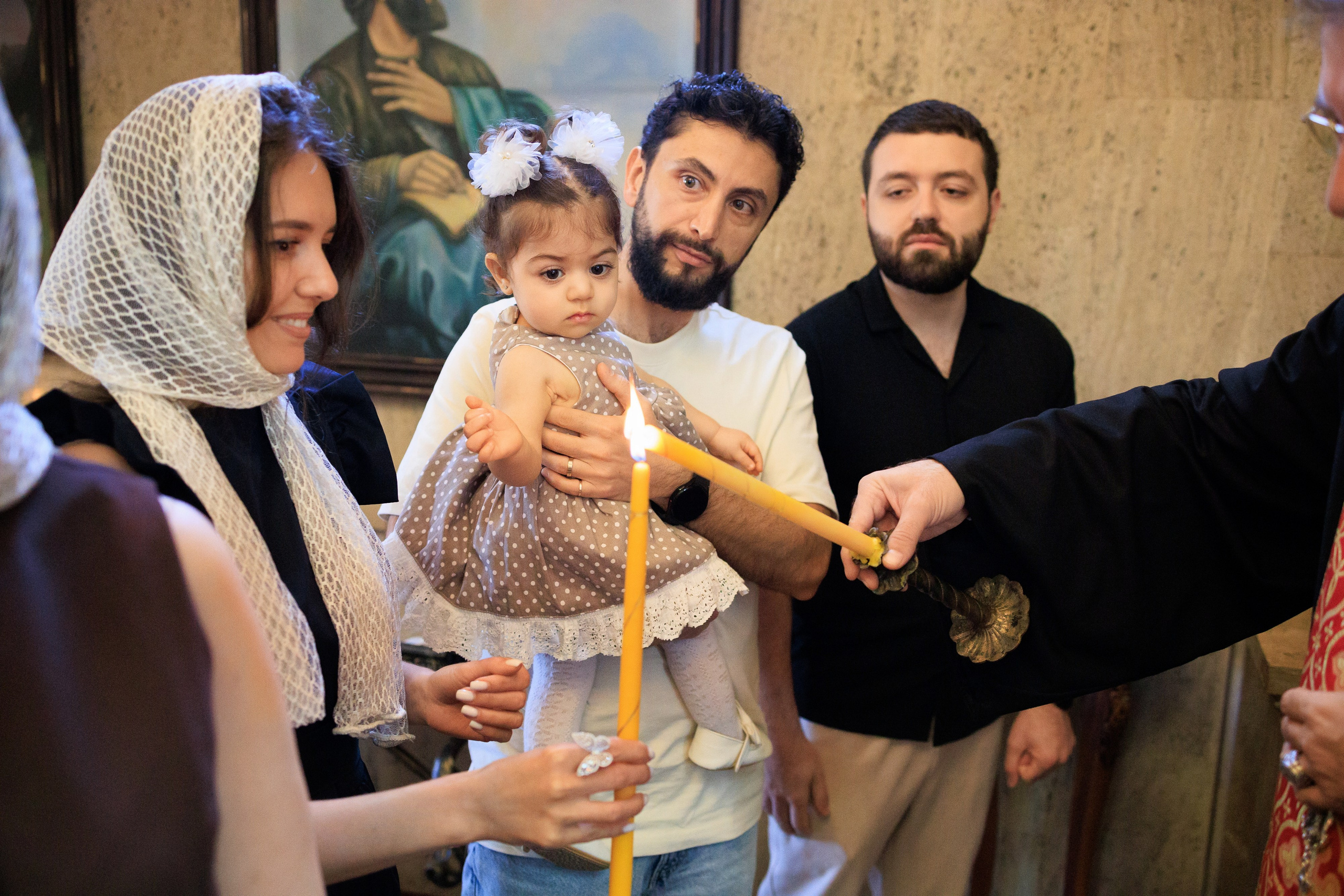 Фотосъёмка таинства крещения и крестин в городах Я фотограф снимающий венчания в городах Минеральные Воды, Пятигорск, Кисловодск, Ессентуки,. Репортажный и свадебный фотограф Пятигорск и КМВ