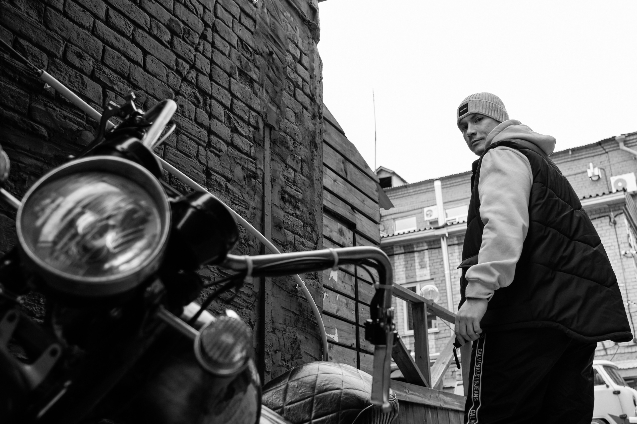 📸 Мужская фотосессия на улице и в студии | Профессиональные фото