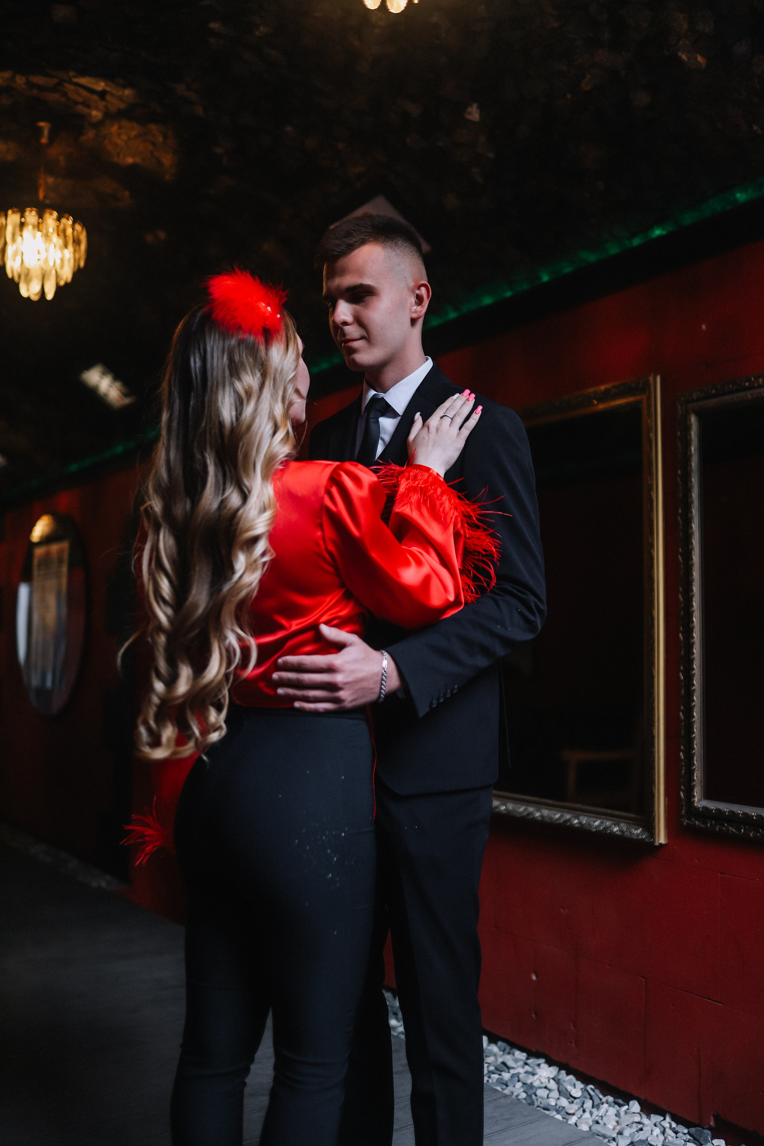 25.Диана и гости