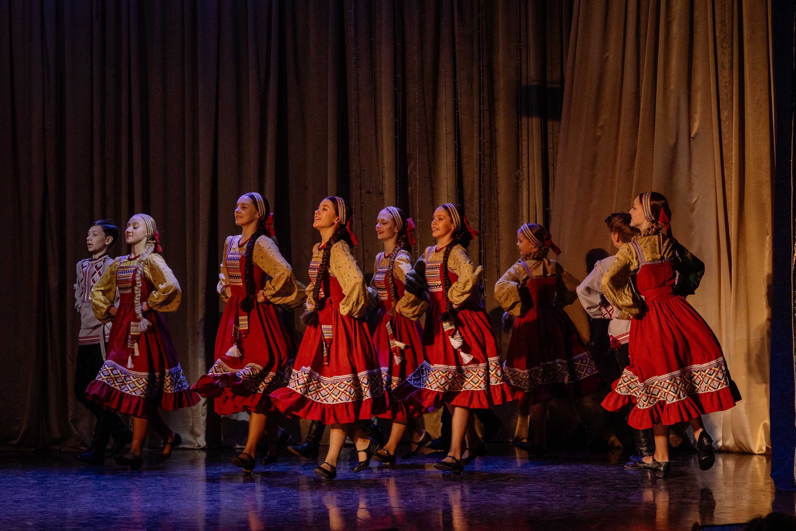 Сибирские узоры ДК Ефремова. Фотограф Юлия Мальцева