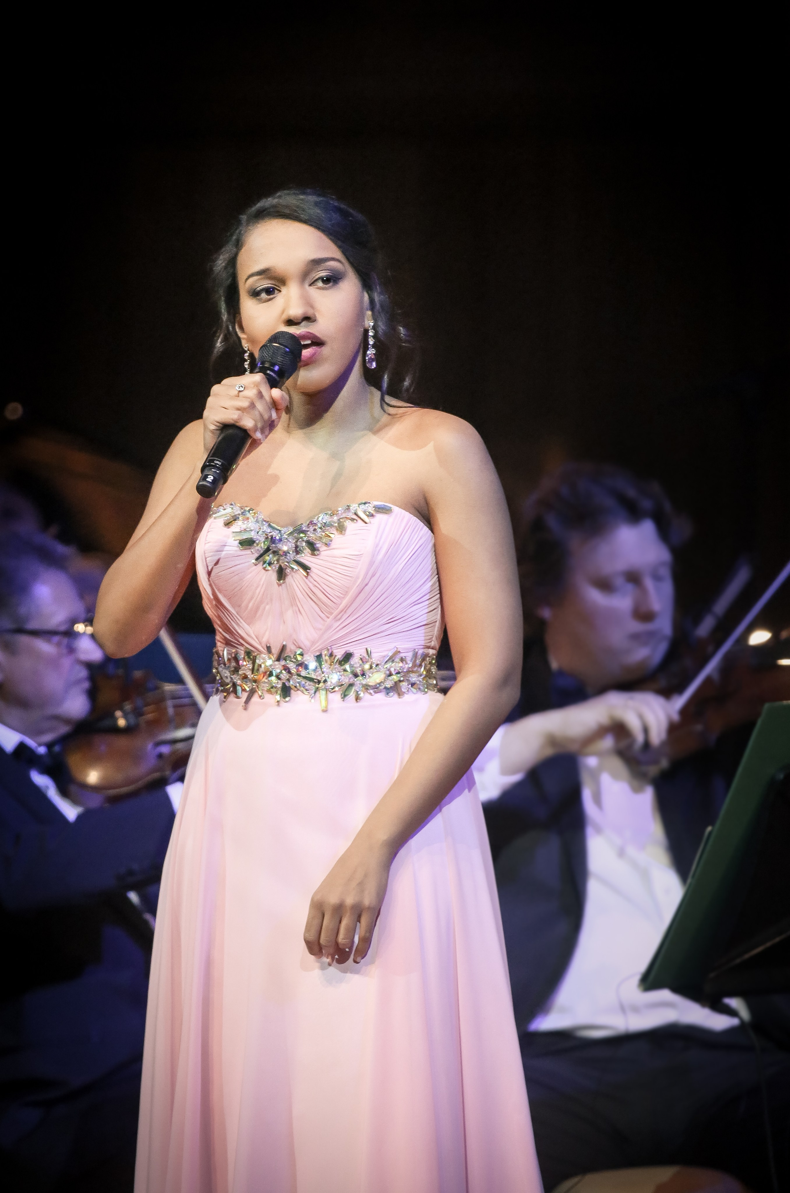 Концерт с Мари Карне и Оркестром кинематографии. Дарья Письменюк / Darya Leitstern — фотограф, музыкант, журналист, путешественник