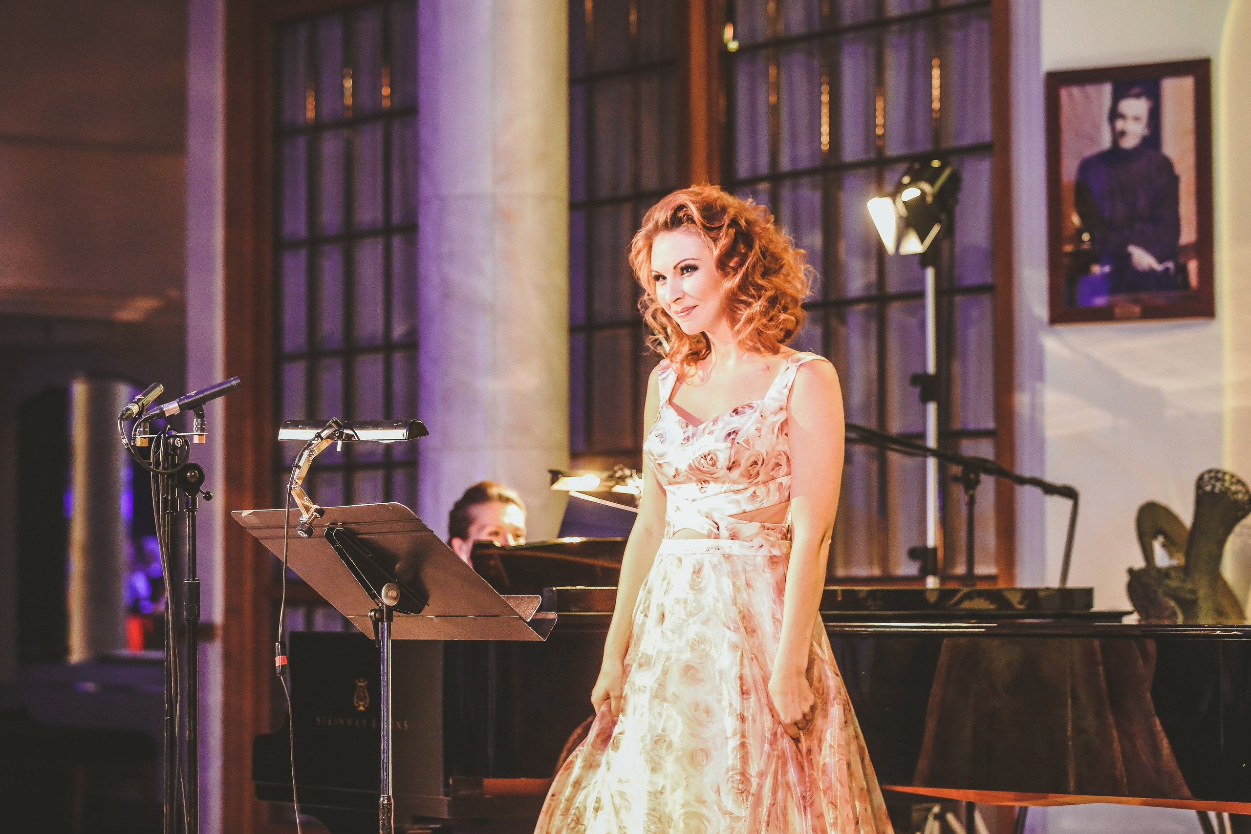 Французские эпизоды в Новой опере. Дарья Письменюк / Darya Leitstern — фотограф, музыкант, журналист, путешественник