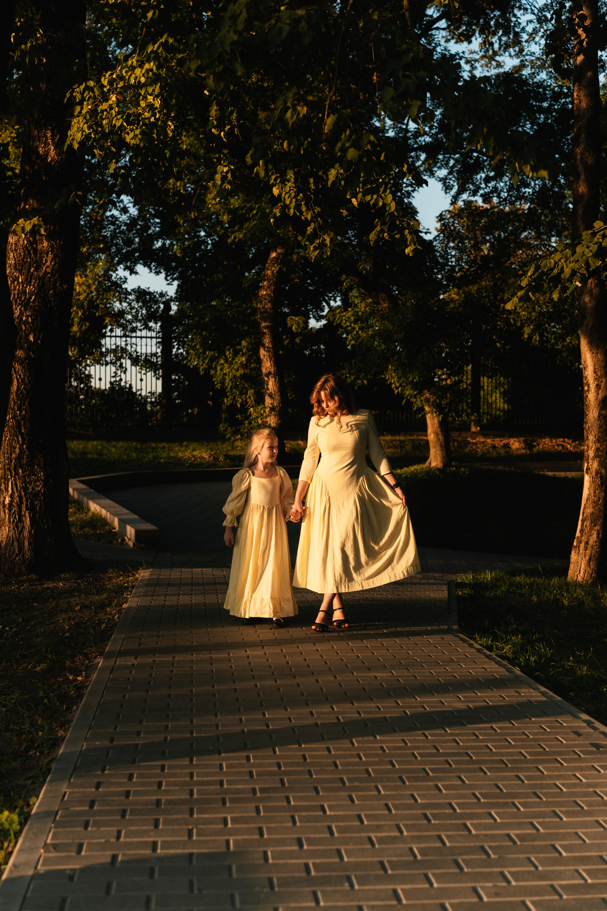 «В желтом». Фотограф в Смоленске Женя podmechayu (подмечаю)