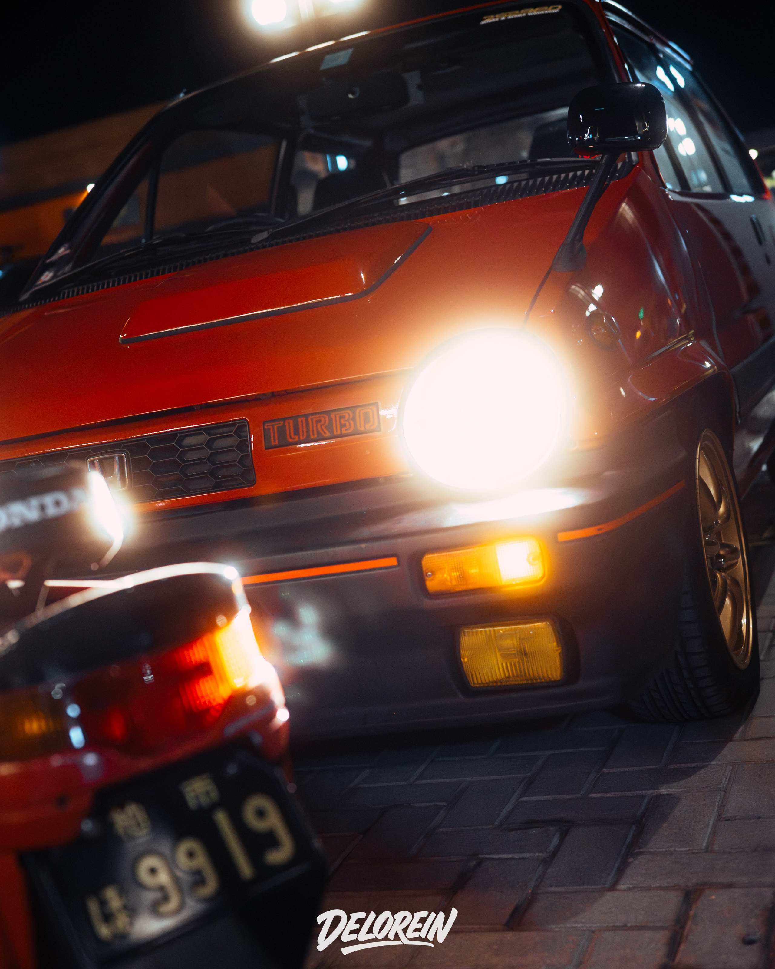 Honda City & Motocompo. DeLorein