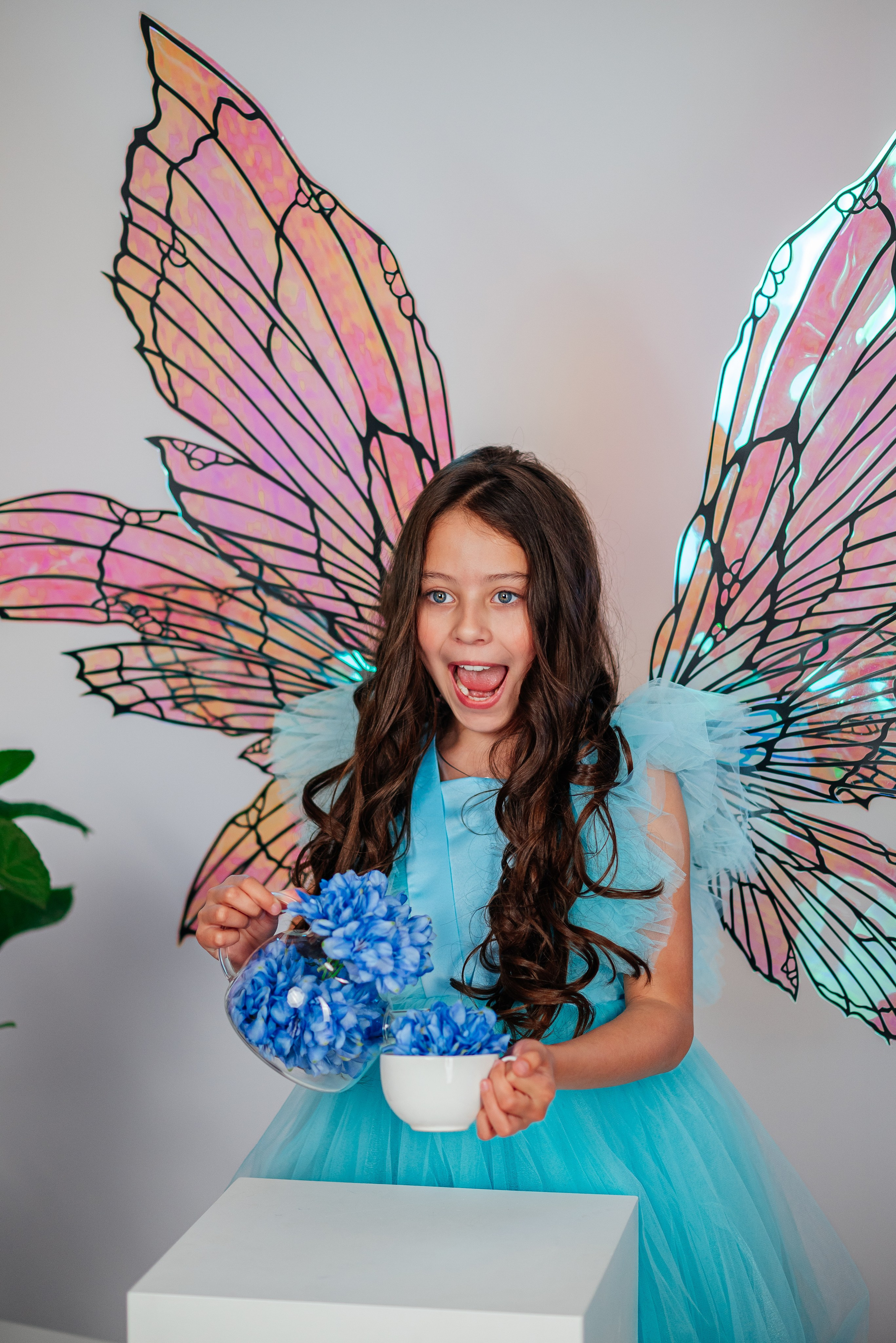 Вероника и гортензии. Семейный фотограф в Краснодаре