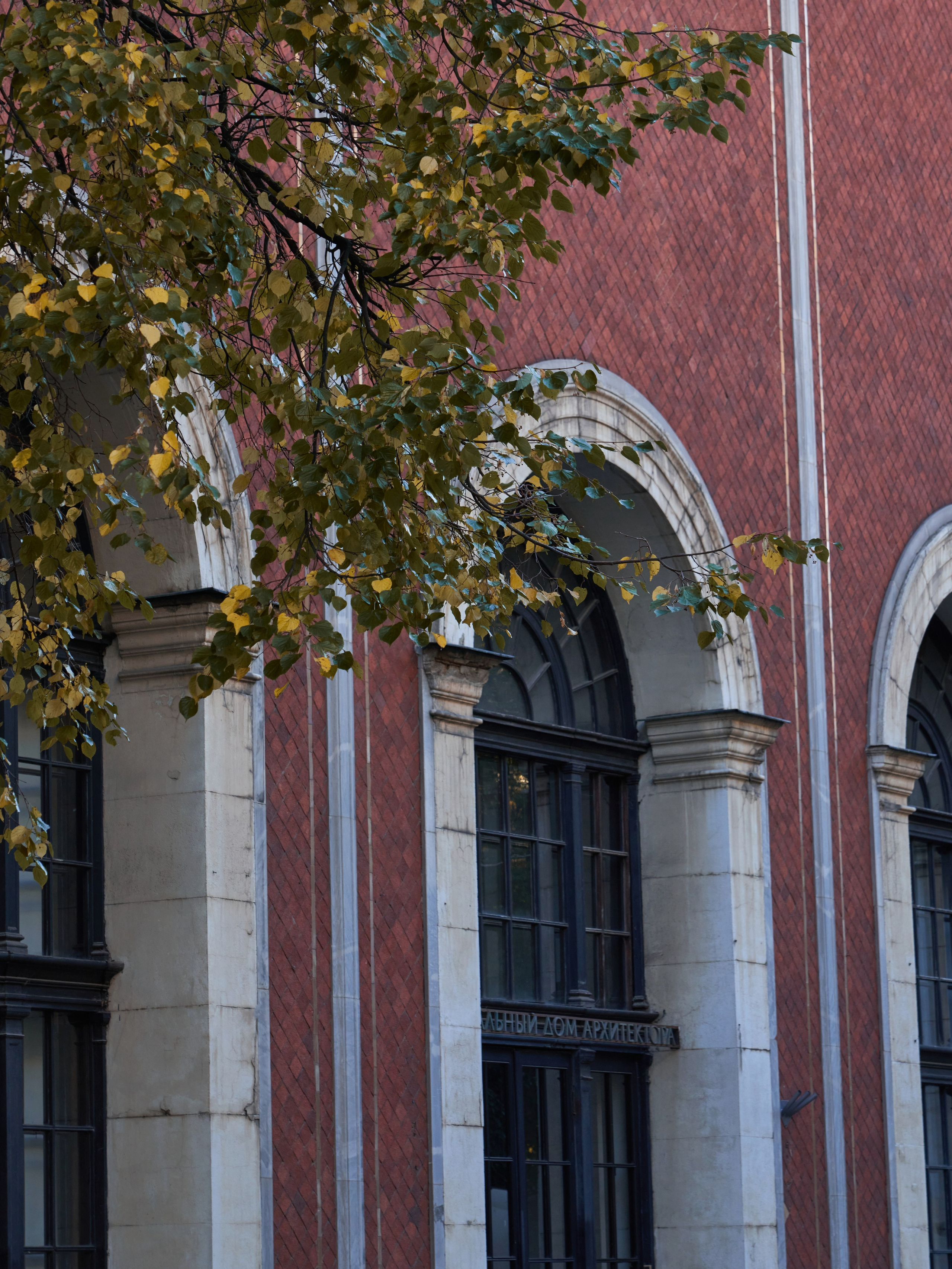 Уличная съёмка разные локации для фото в Москве