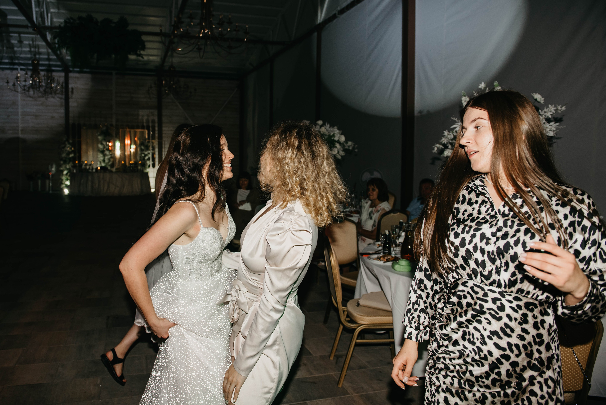 Саша и Кристина. Свадебный фотограф Марина Жемчужникова в Москве и в Белгороде