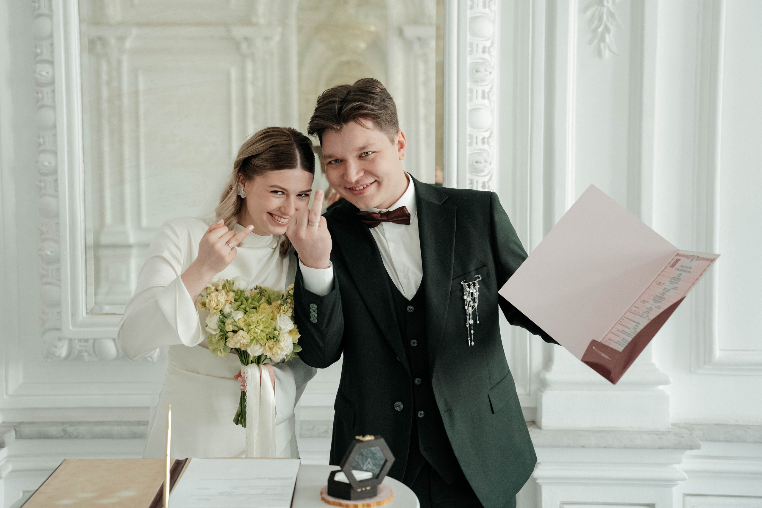 Евгений и Анастасия / Особняк Спиридонова, МГУ. Свадебный фотограф Москва Александра Аверкова
