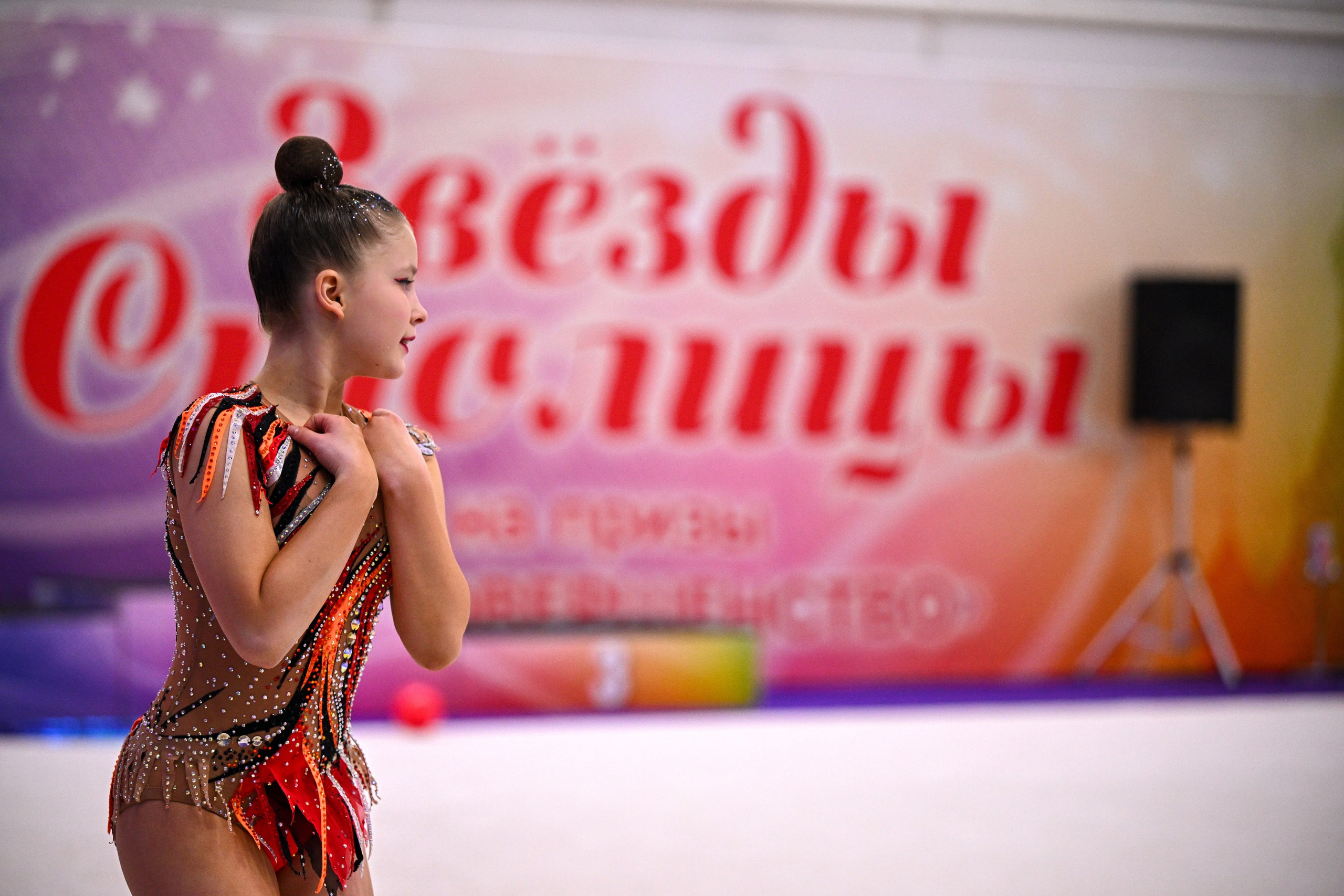 Соревнования по художественной гимнастике «ЗВЕЗДЫ СТОЛИЦЫ — НАВСТРЕЧУ ЗИМЕ». ФОТОВИДЕОСПОРТ. Фото видео услуги на соревнованиях по художественной гимнастике. Видеотрансляция соревнований. Москва, ЦФО, ПФО