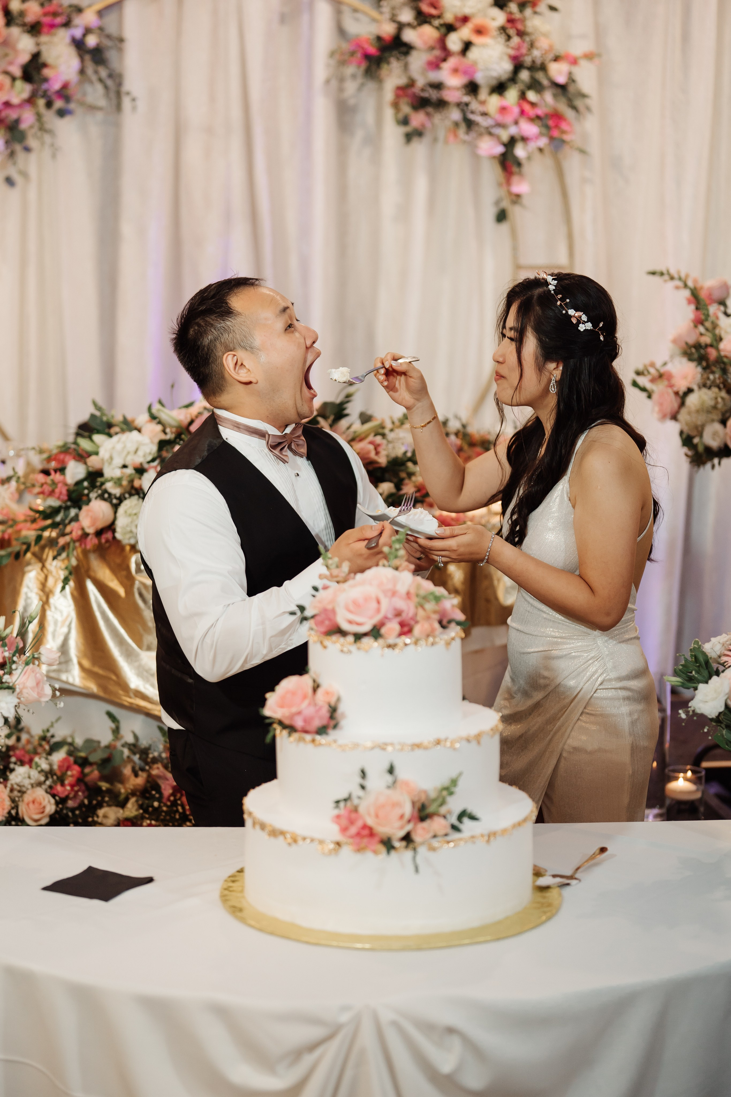 2025-08-16_AndreaChristopher. Ретушер Зенькевич Света